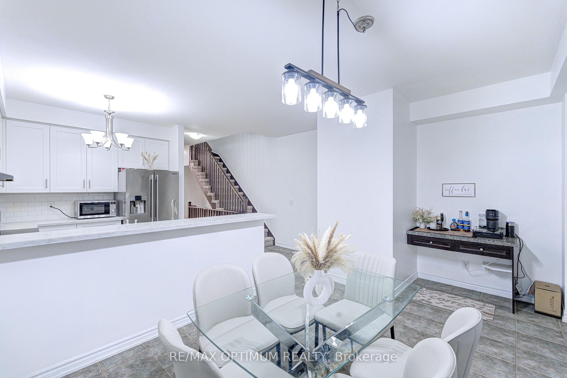 Photo 19 of 23 Bakewell Street, Brampton, Bram West — HOMEH