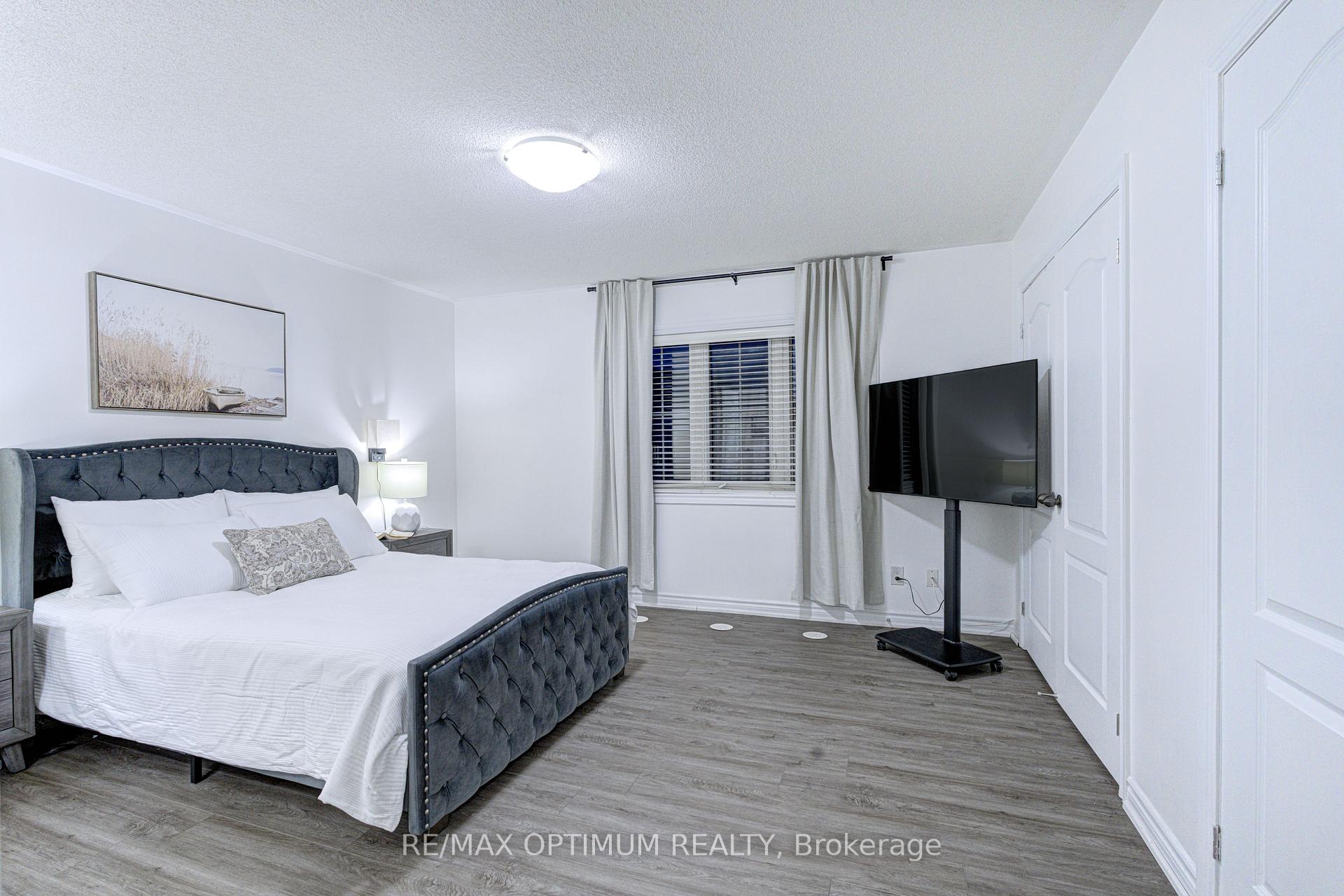 Photo 24 of 23 Bakewell Street, Brampton, Bram West — HOMEH