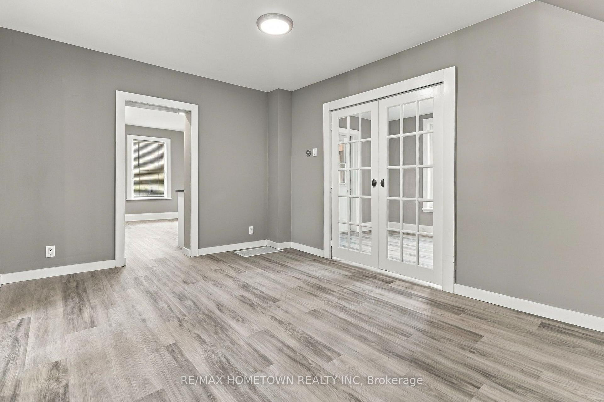 Photo 6 of 2022 Dundas Street N, Edwardsburgh/Cardinal, Town of Cardinal — HOMEH