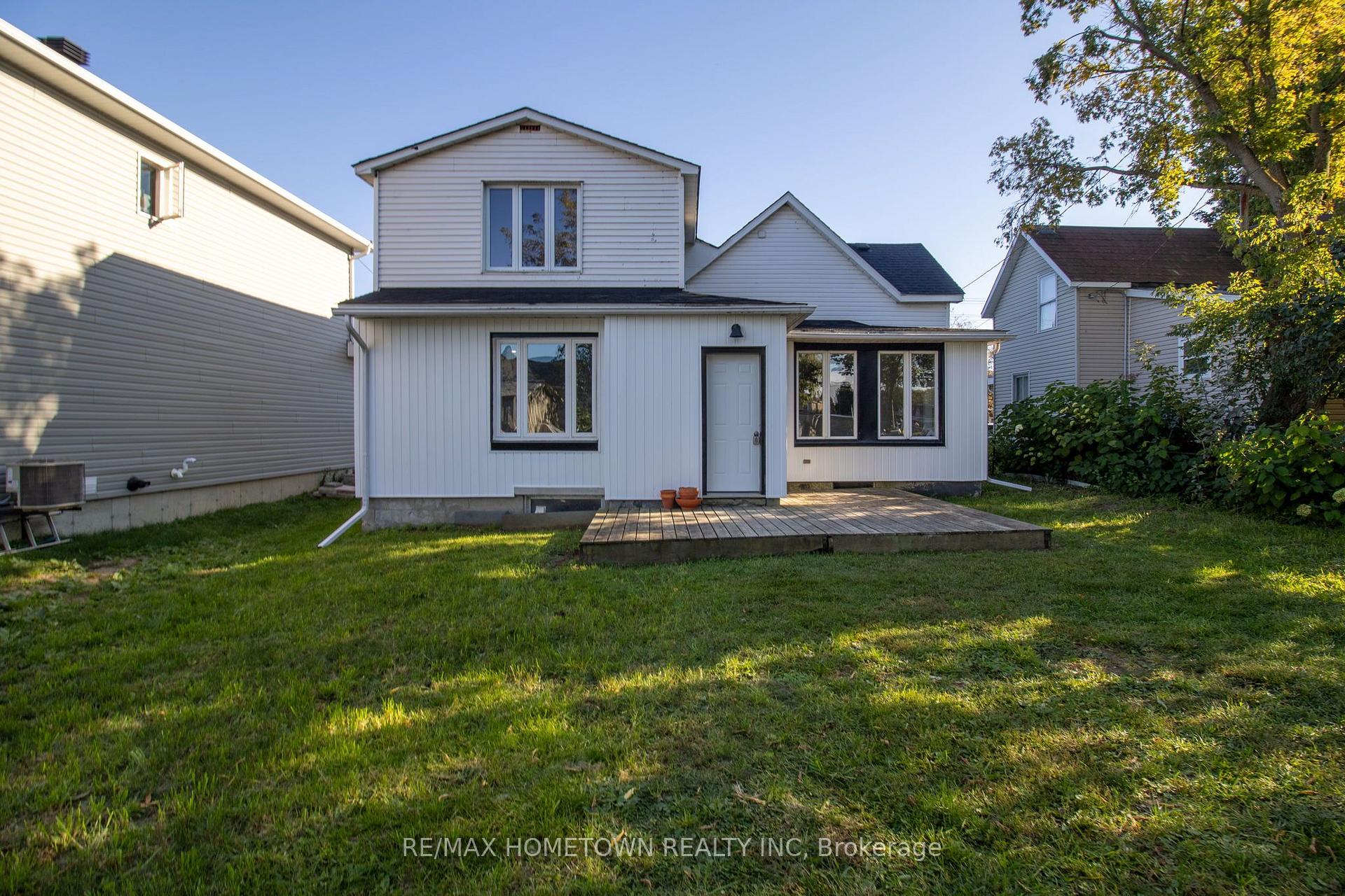 Photo 24 of 2022 Dundas Street N, Edwardsburgh/Cardinal, Town of Cardinal — HOMEH