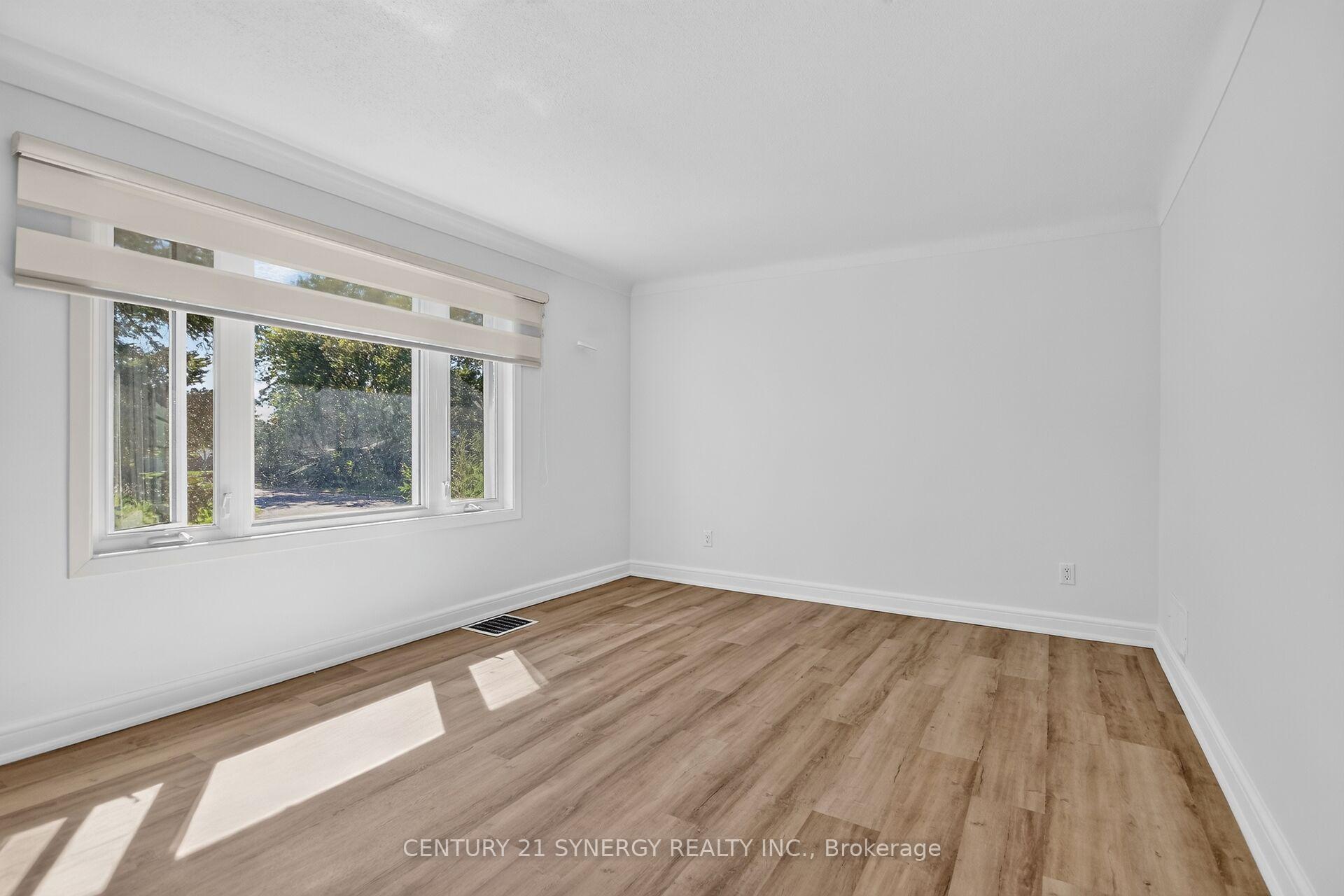 Photo 6 of 7 Norice Street, Ottawa, Meadowlands/Crestview — HOMEH