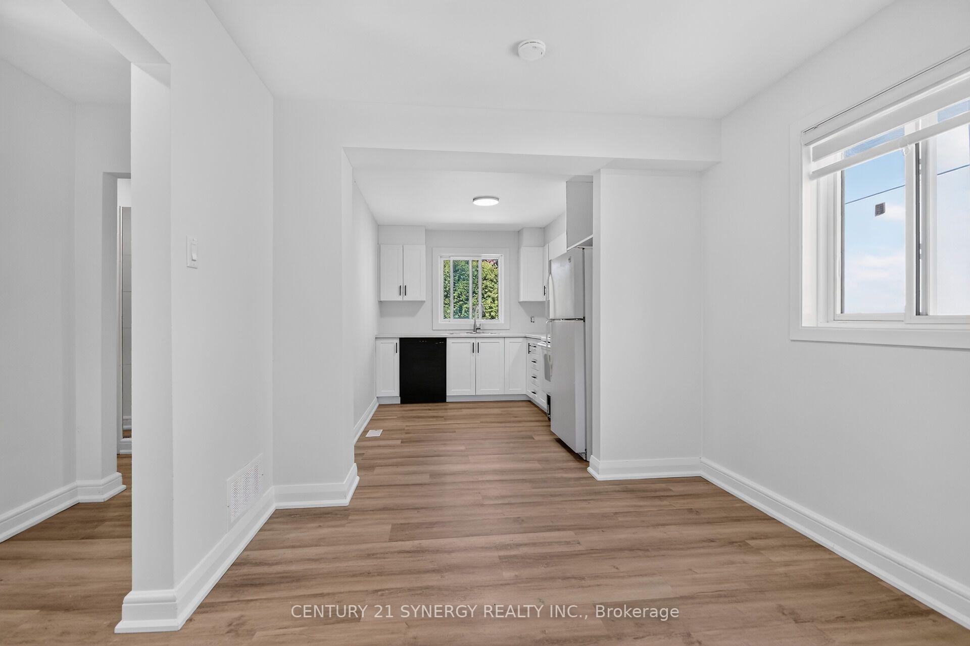 Photo 12 of 7 Norice Street, Ottawa, Meadowlands/Crestview — HOMEH