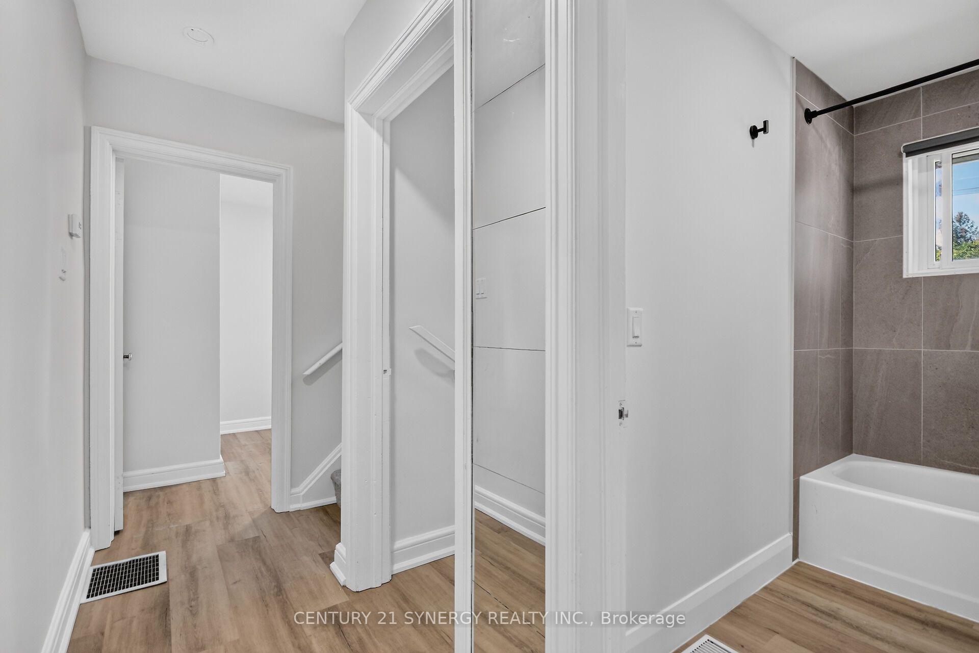 Photo 16 of 7 Norice Street, Ottawa, Meadowlands/Crestview — HOMEH