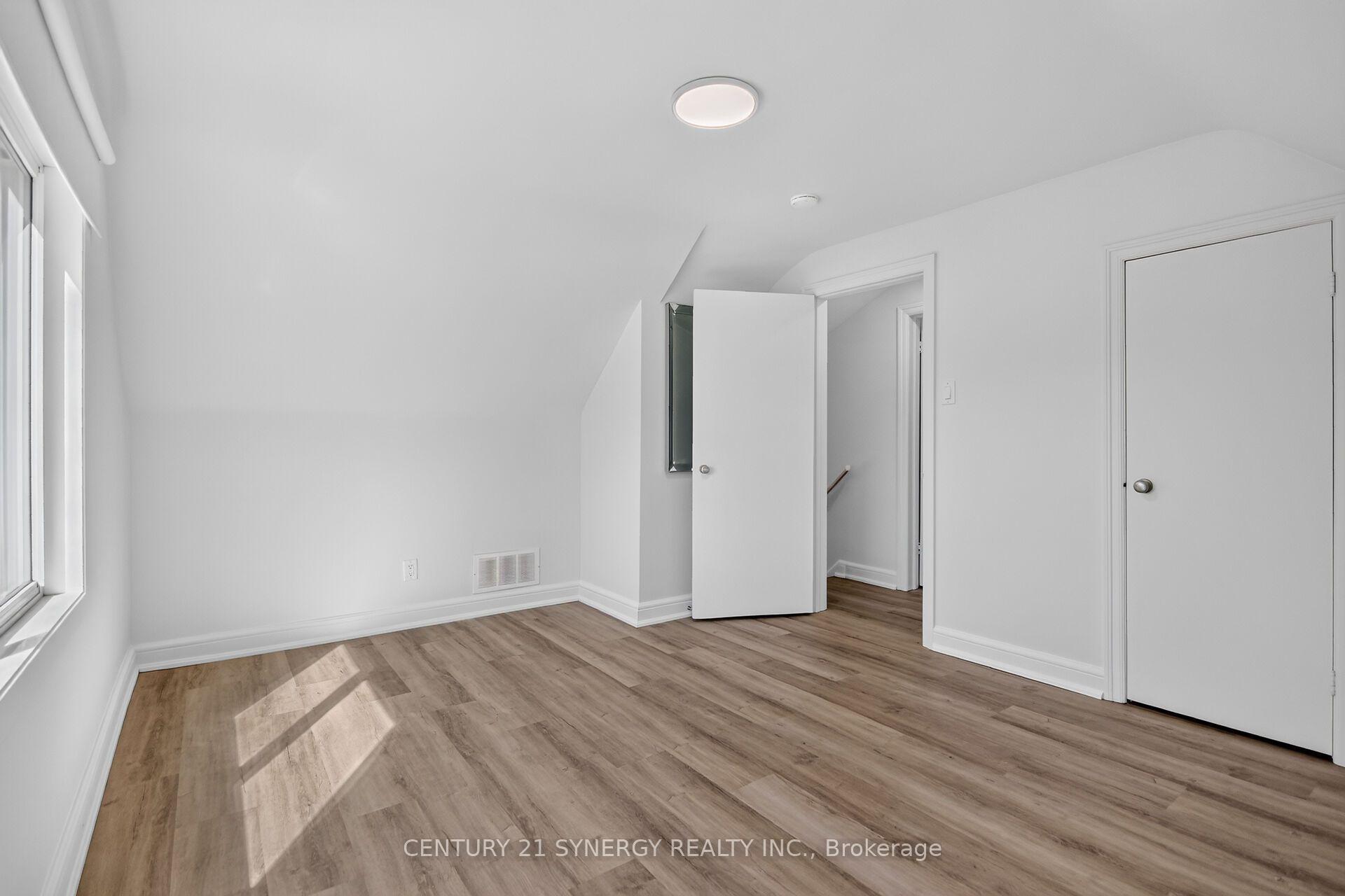 Photo 20 of 7 Norice Street, Ottawa, Meadowlands/Crestview — HOMEH
