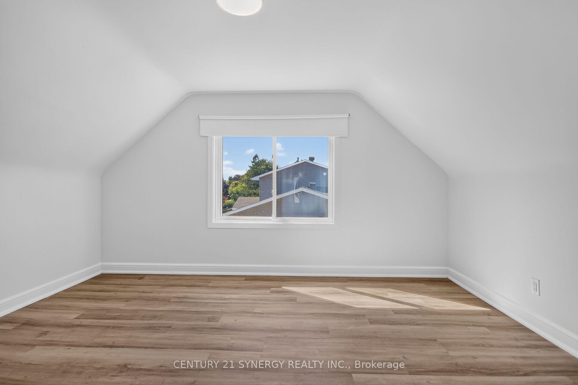 Photo 22 of 7 Norice Street, Ottawa, Meadowlands/Crestview — HOMEH