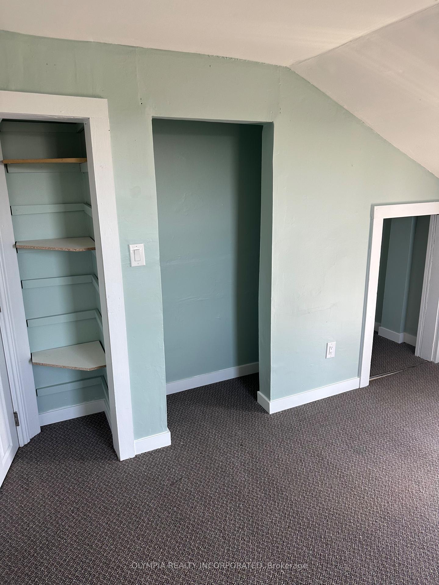Photo 2 of Unit Unit #3, 6267 Drummond Road, Niagara Falls, Dorchester — HOMEH