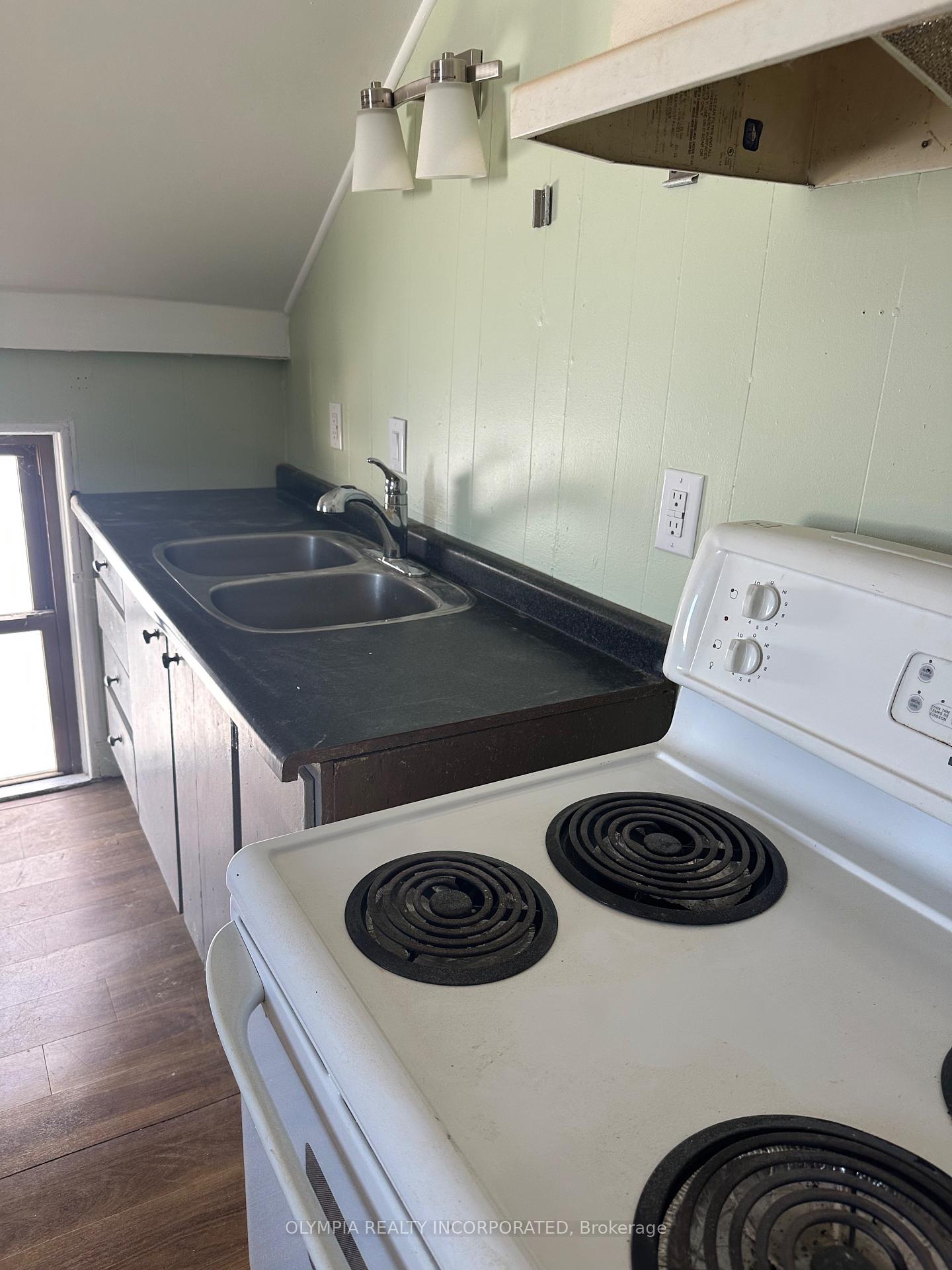 Photo 8 of Unit Unit #3, 6267 Drummond Road, Niagara Falls, Dorchester — HOMEH