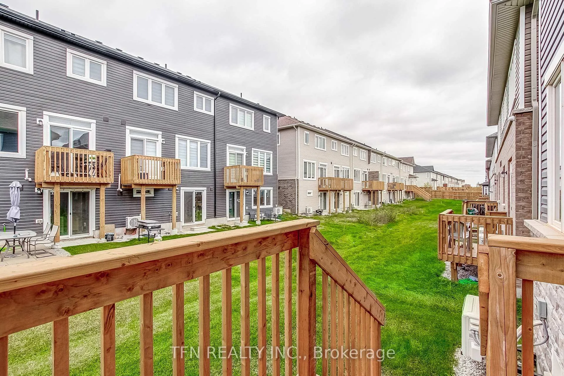 Photo 3 of 134 McGill Avenue, Erin — HOMEH