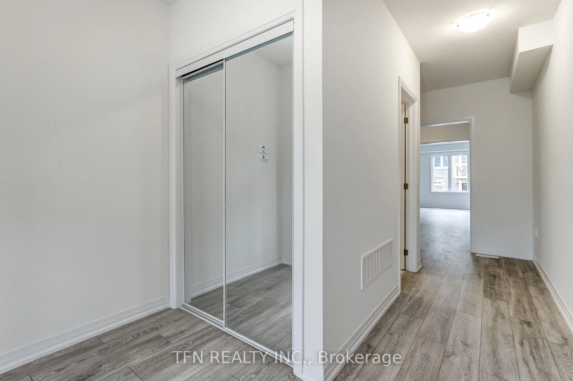 Photo 8 of 134 McGill Avenue, Erin — HOMEH