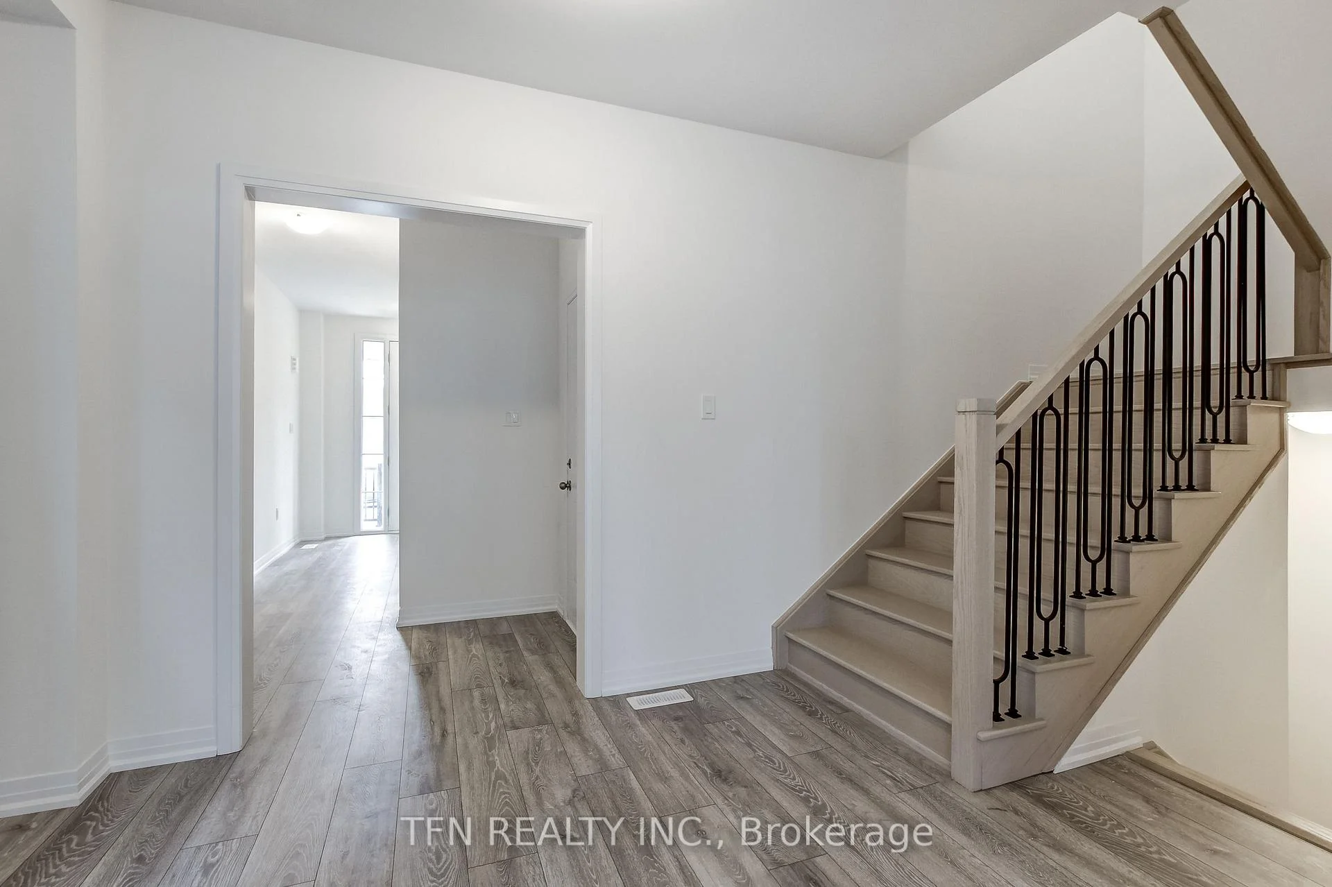 Photo 13 of 134 McGill Avenue, Erin — HOMEH