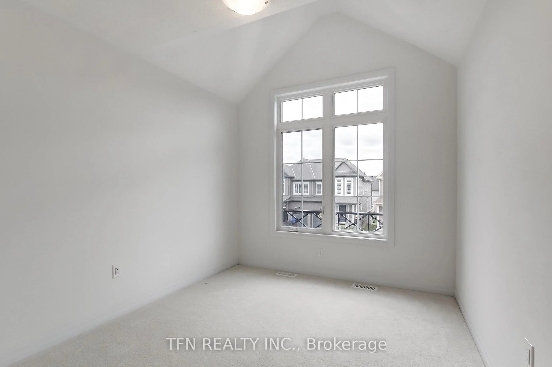 Photo 26 of 134 McGill Avenue, Erin — HOMEH