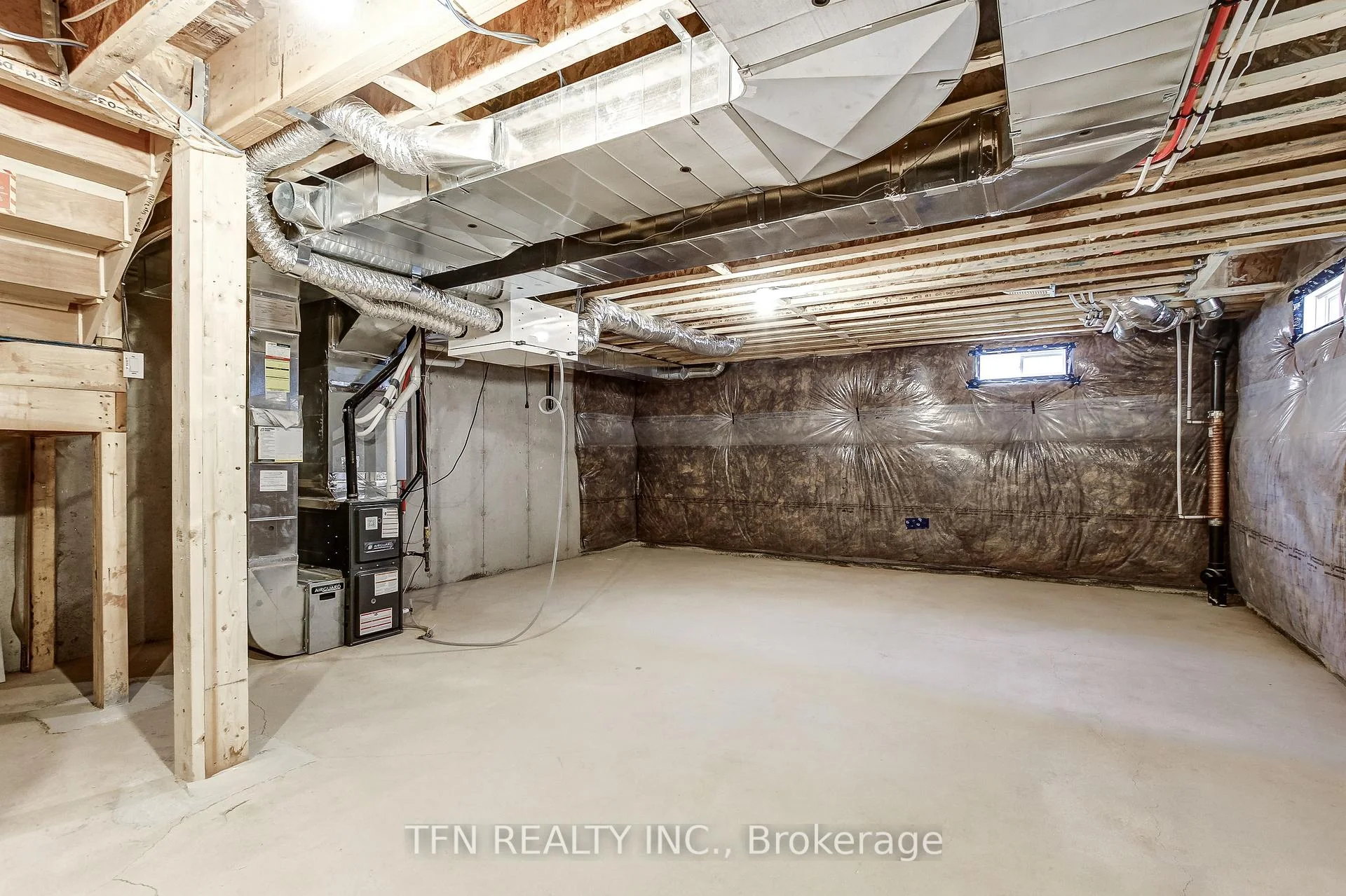 Photo 36 of 134 McGill Avenue, Erin — HOMEH