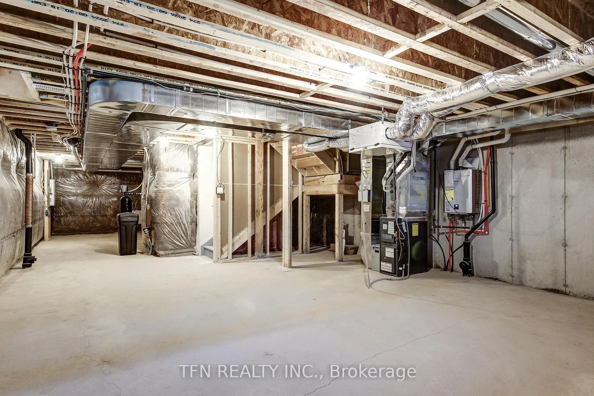Photo 41 of 134 McGill Avenue, Erin — HOMEH
