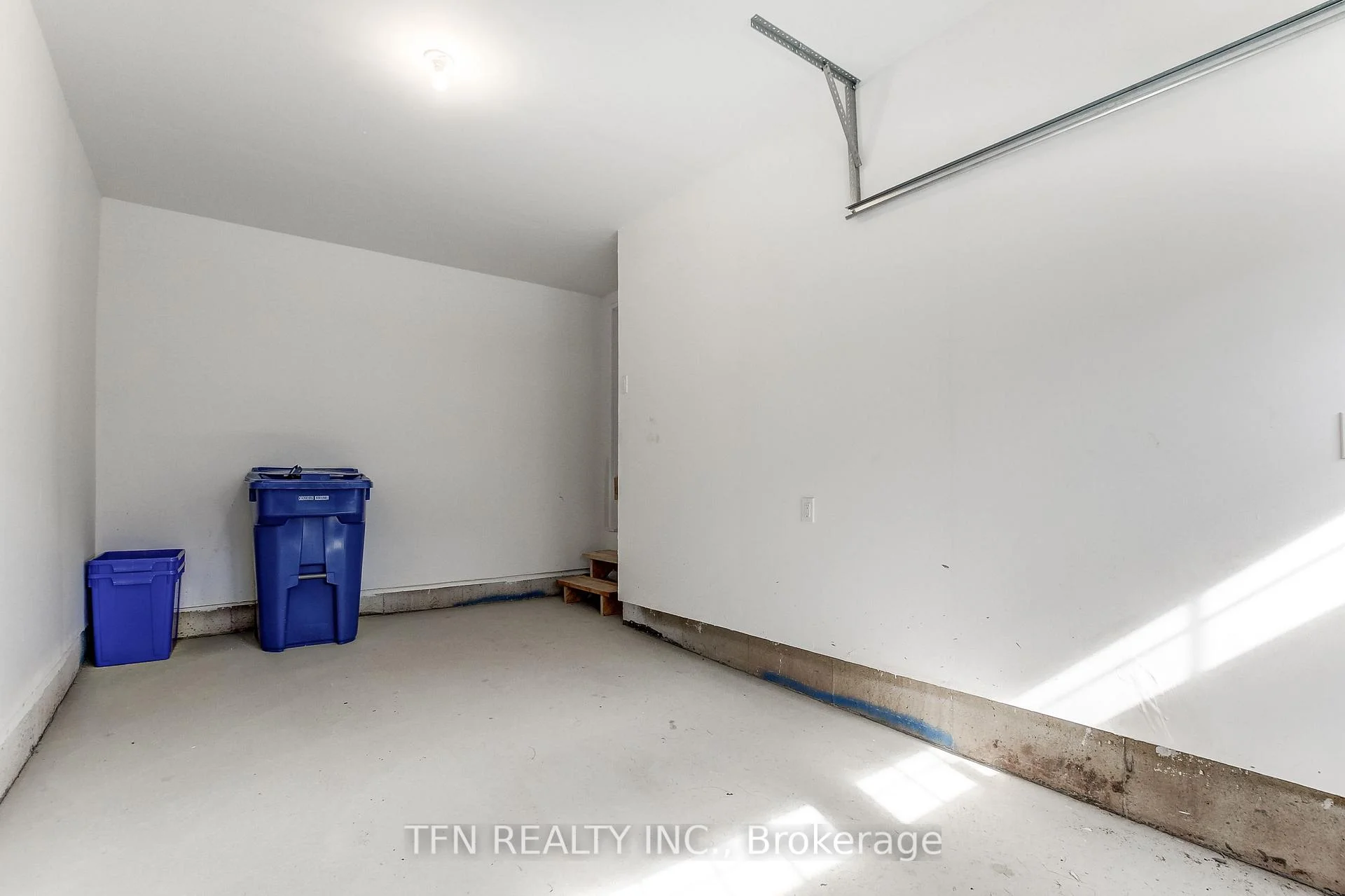 Photo 44 of 134 McGill Avenue, Erin — HOMEH