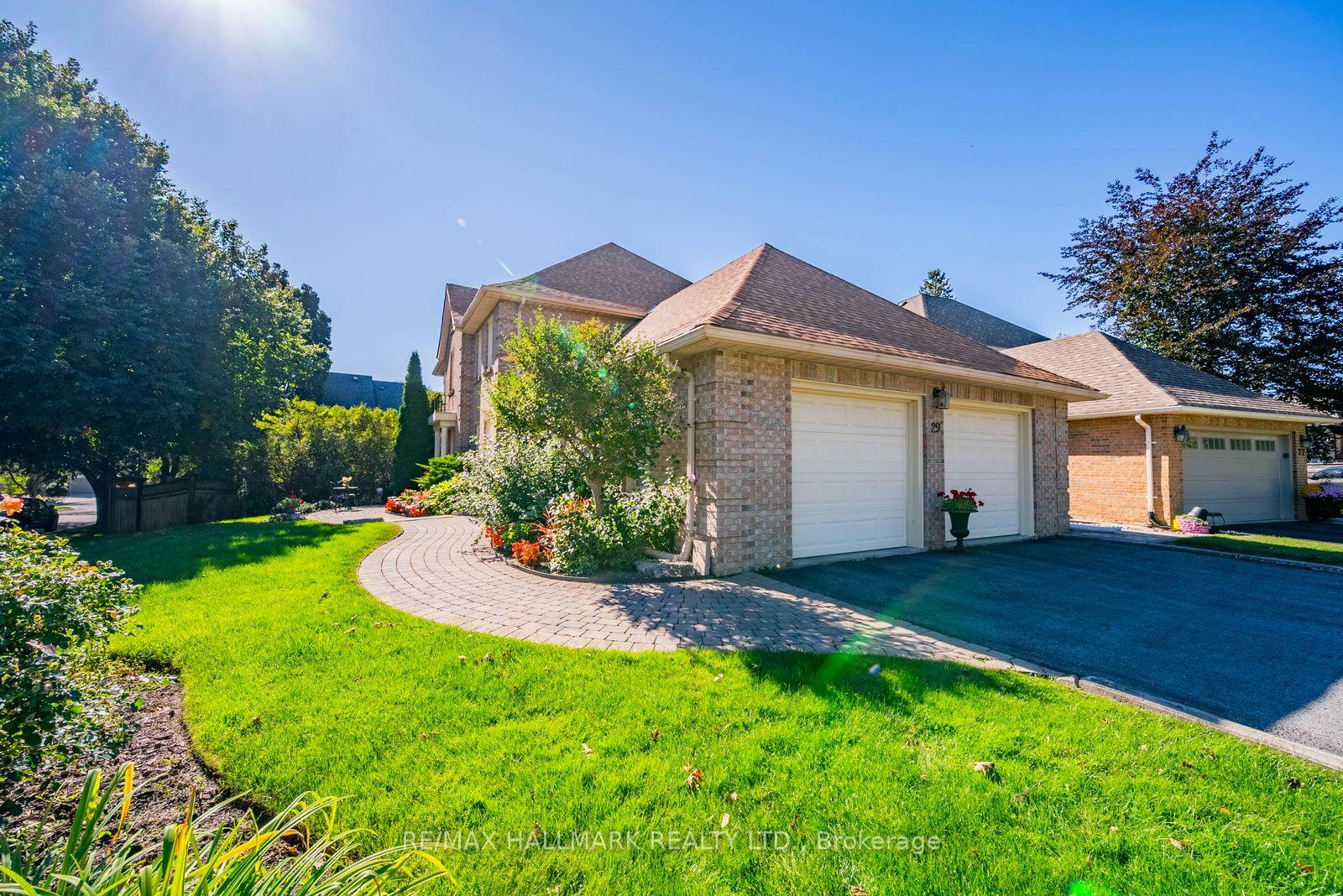 Photo 3 of 29 Longwater Chase, Markham, Unionville — HOMEH