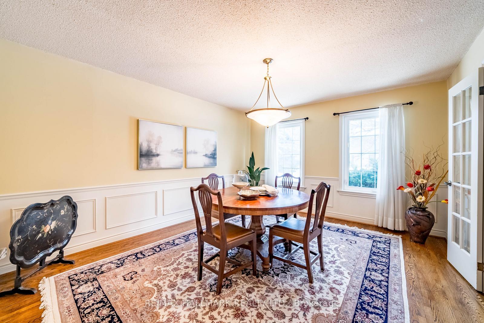 Photo 7 of 29 Longwater Chase, Markham, Unionville — HOMEH