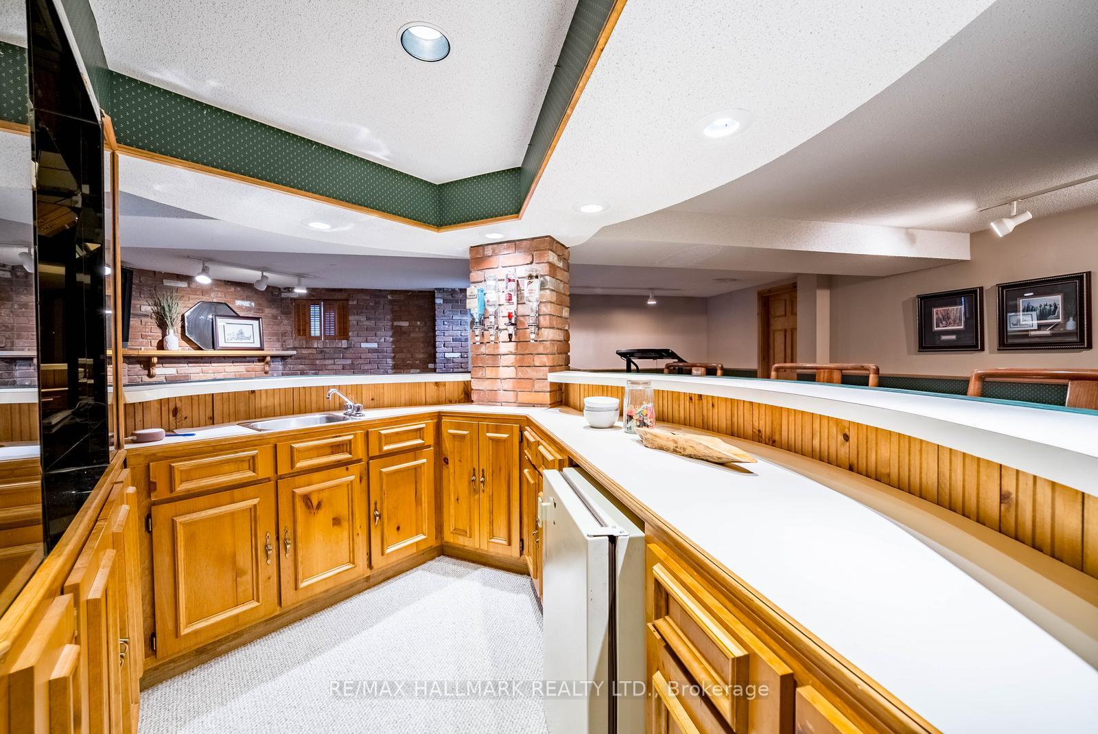 Photo 34 of 29 Longwater Chase, Markham, Unionville — HOMEH