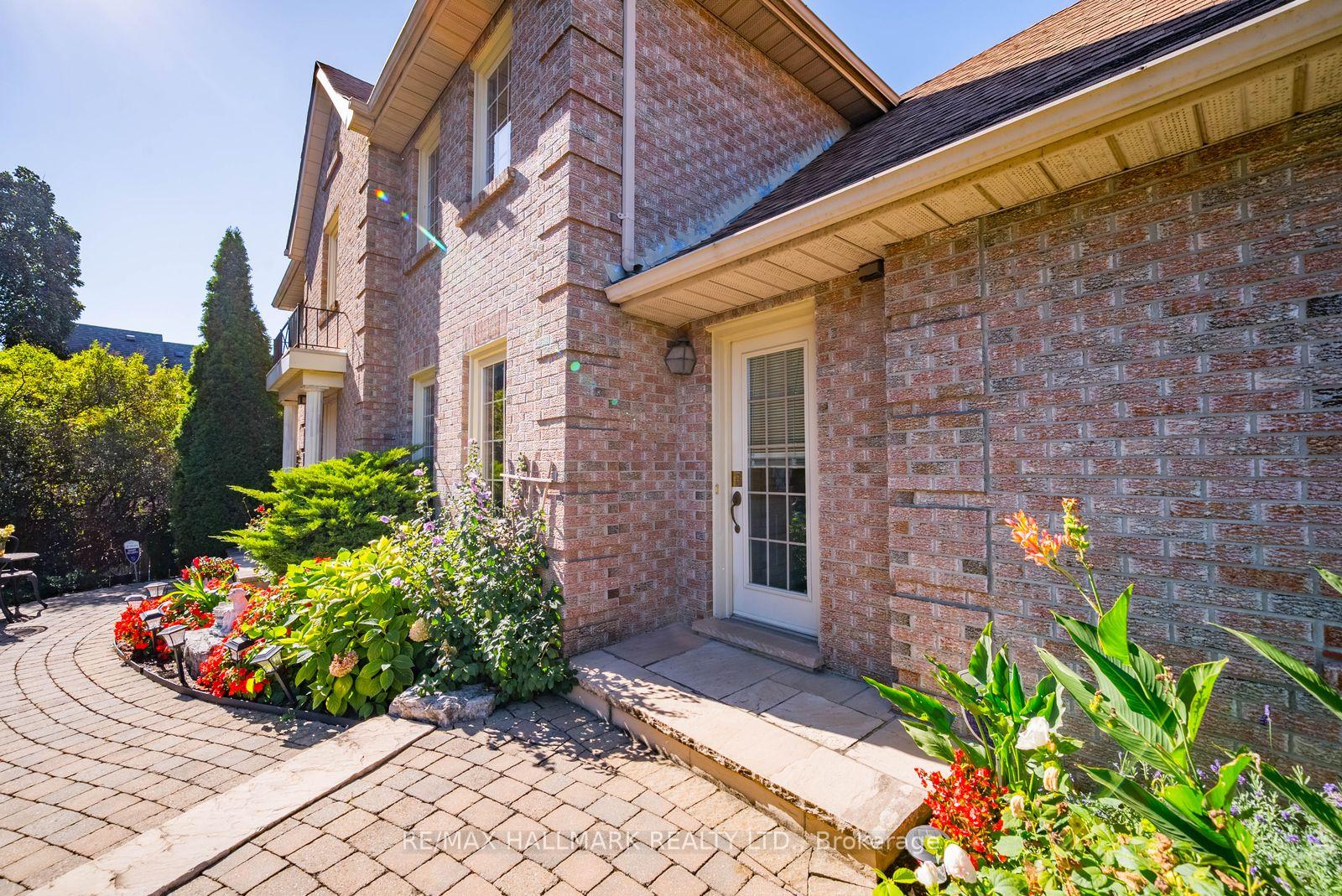 Photo 36 of 29 Longwater Chase, Markham, Unionville — HOMEH