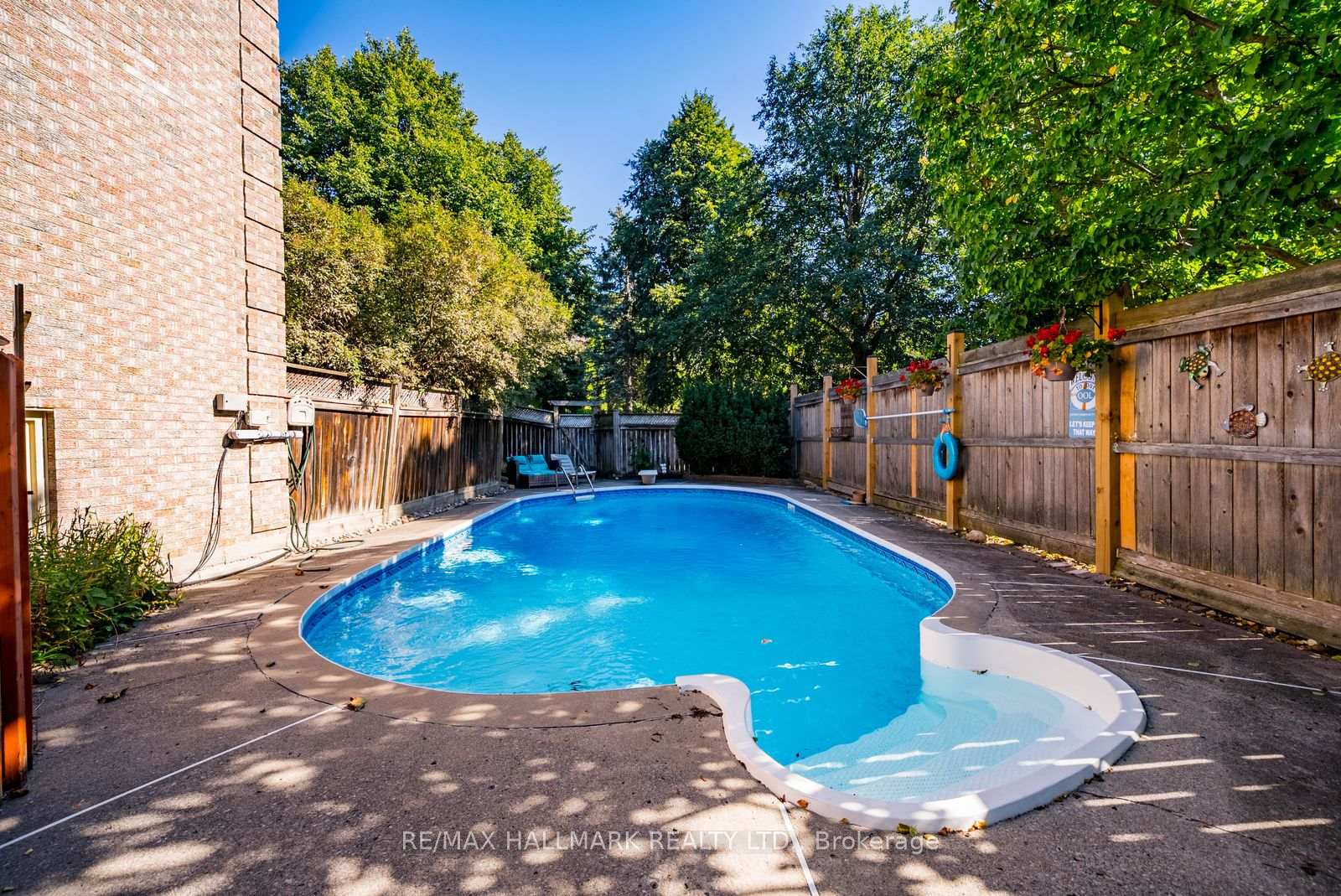 Photo 39 of 29 Longwater Chase, Markham, Unionville — HOMEH
