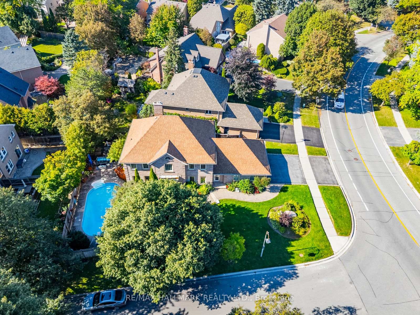 Photo 45 of 29 Longwater Chase, Markham, Unionville — HOMEH