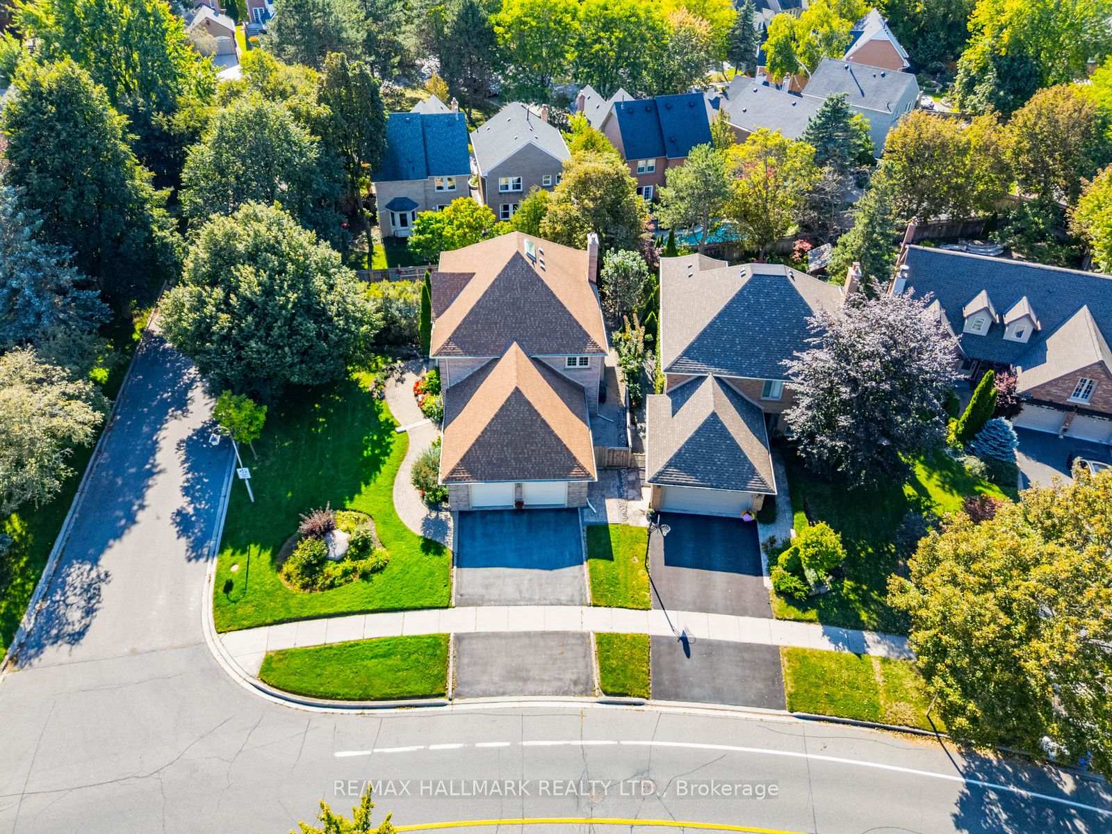 Photo 46 of 29 Longwater Chase, Markham, Unionville — HOMEH