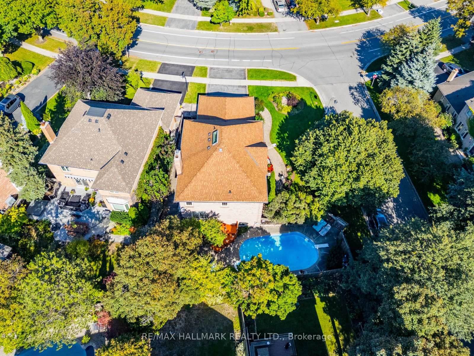 Photo 49 of 29 Longwater Chase, Markham, Unionville — HOMEH