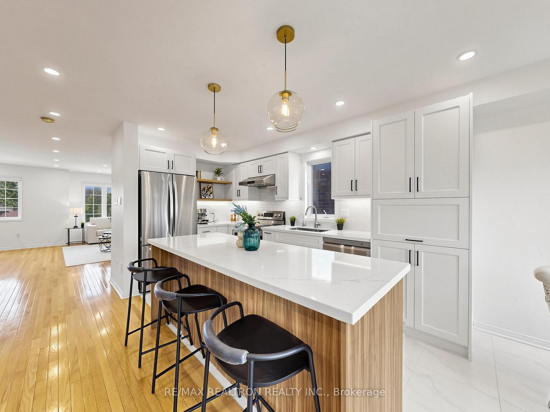 Photo 15 of 341 Morning Dove Drive, Markham, Cornell — HOMEH