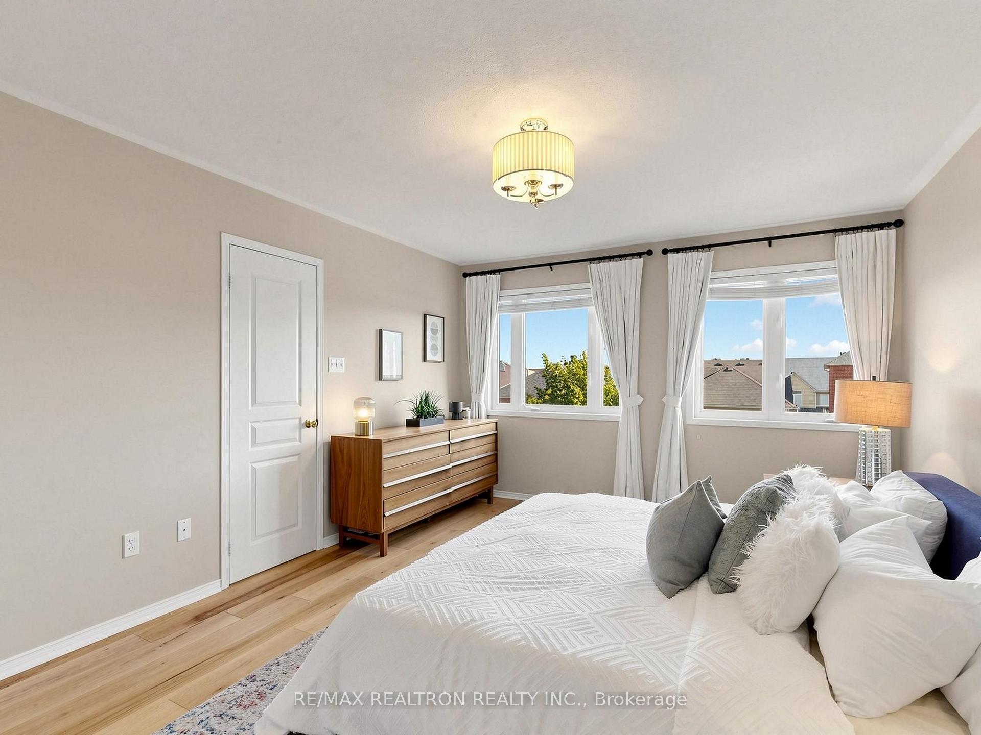 Photo 26 of 341 Morning Dove Drive, Markham, Cornell — HOMEH