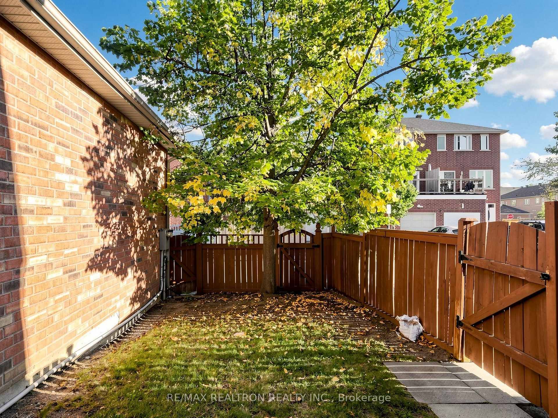 Photo 40 of 341 Morning Dove Drive, Markham, Cornell — HOMEH
