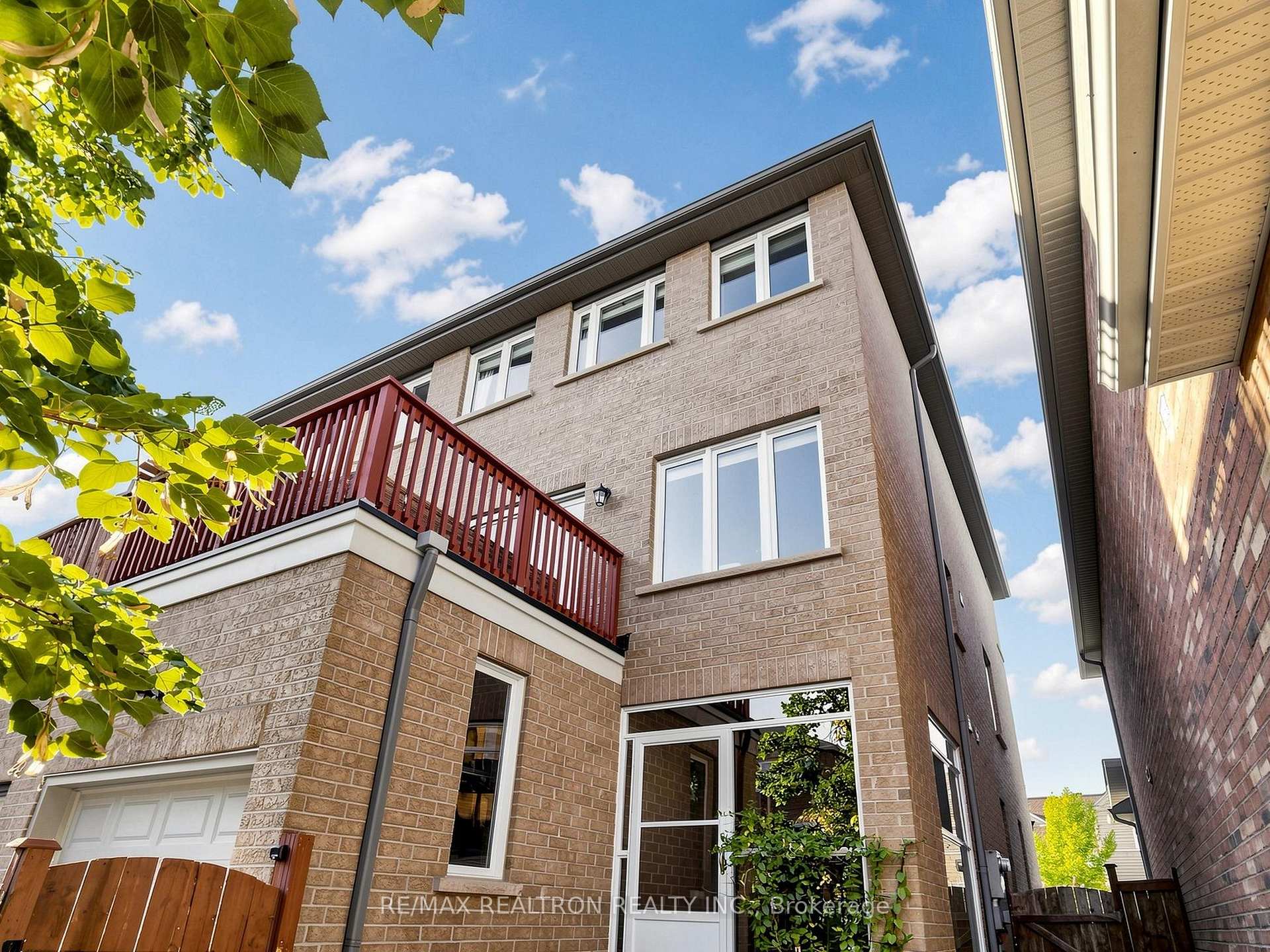 Photo 42 of 341 Morning Dove Drive, Markham, Cornell — HOMEH