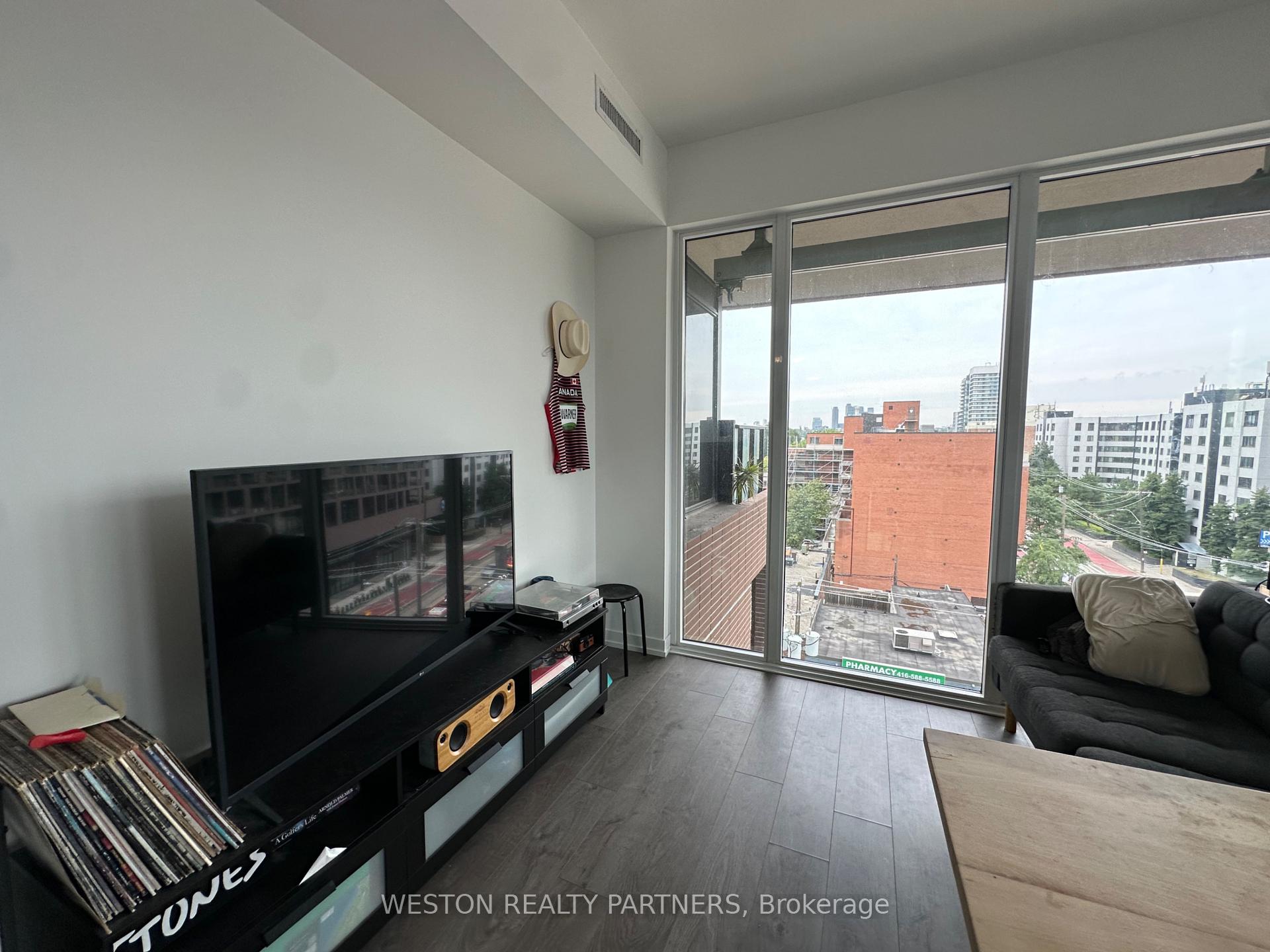 Photo 28 of Unit 523, 270 Dufferin Street, Toronto, South Parkdale — HOMEH