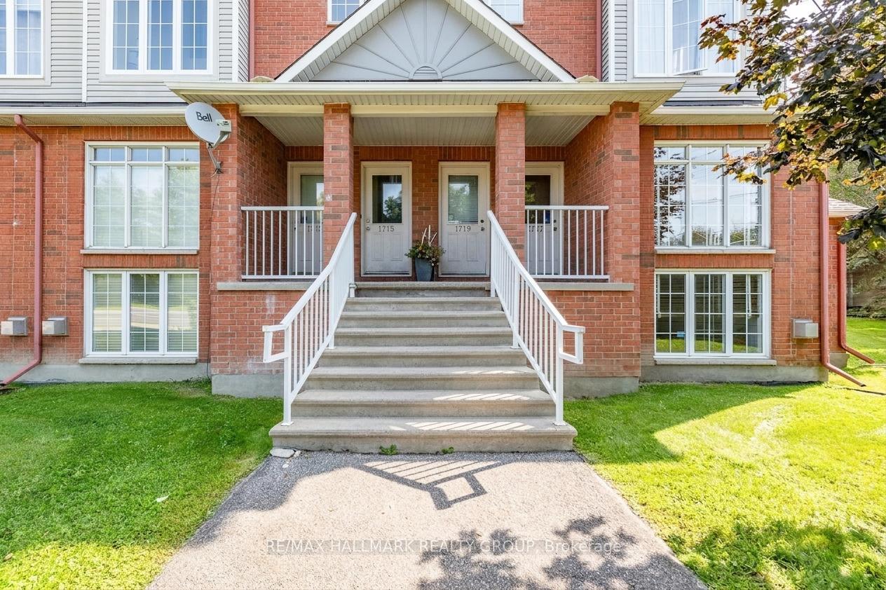 Photo 2 of 1715 Blohm Drive, Ottawa, Hunt Club Park — HOMEH