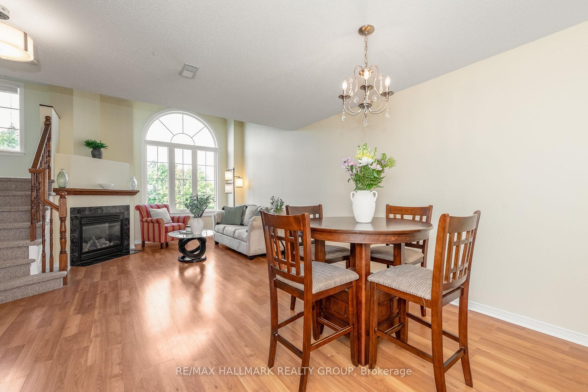 Photo 14 of 1715 Blohm Drive, Ottawa, Hunt Club Park — HOMEH