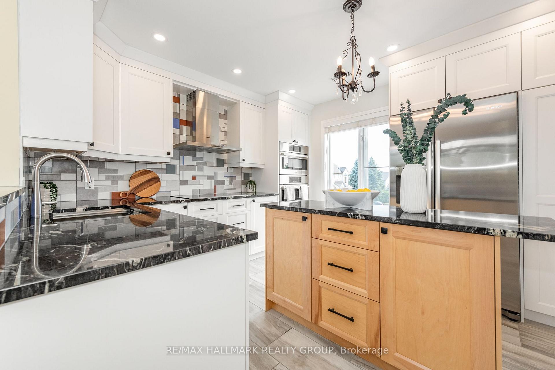 Photo 16 of 1715 Blohm Drive, Ottawa, Hunt Club Park — HOMEH