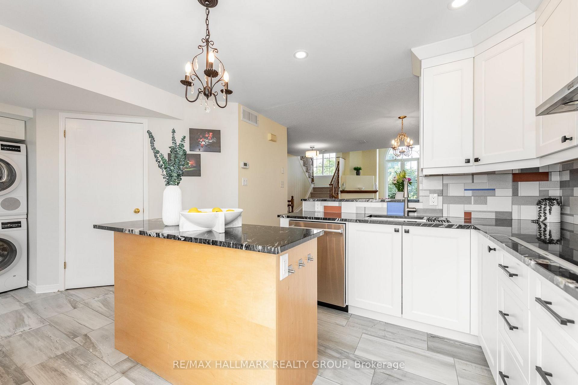 Photo 21 of 1715 Blohm Drive, Ottawa, Hunt Club Park — HOMEH