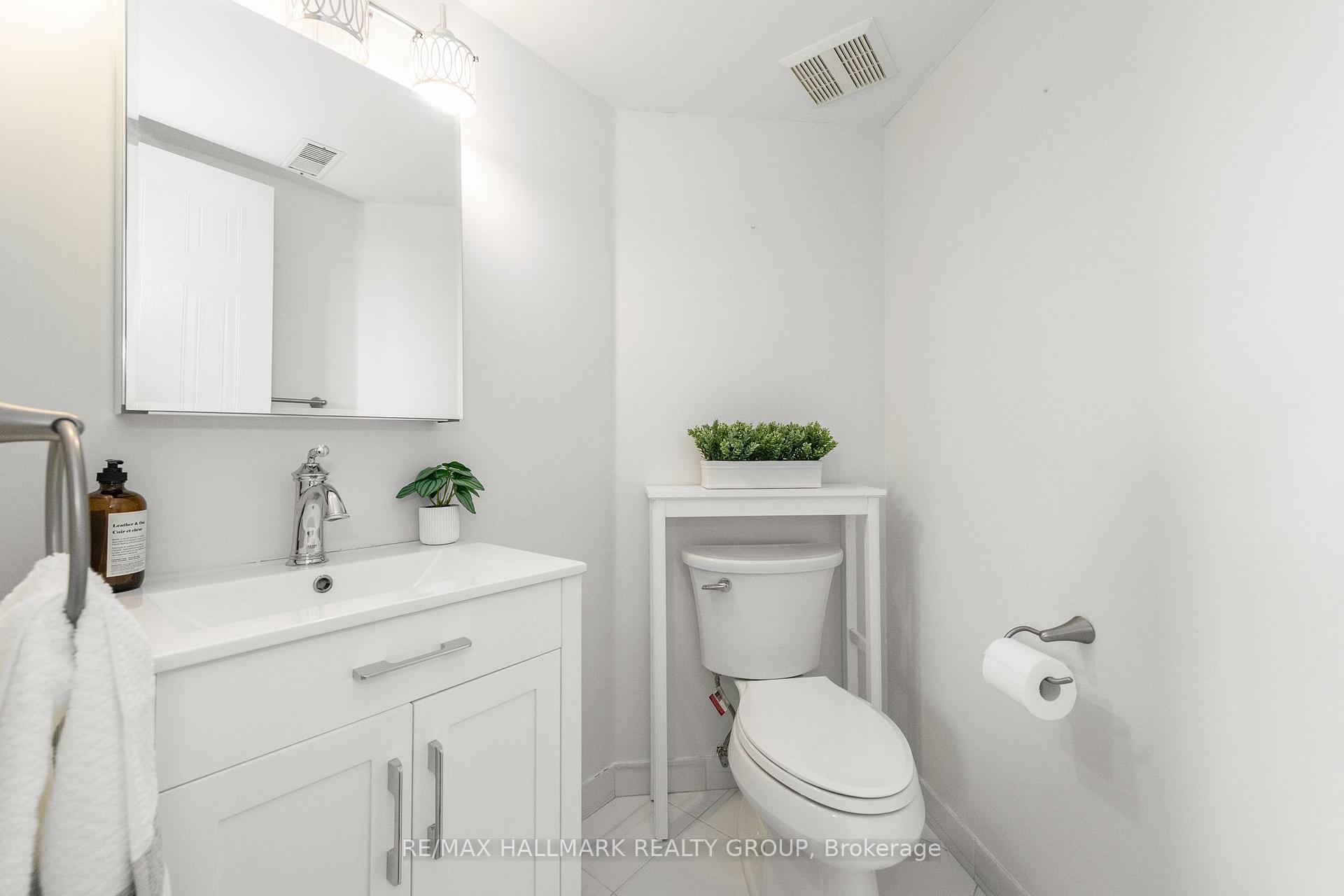 Photo 26 of 1715 Blohm Drive, Ottawa, Hunt Club Park — HOMEH