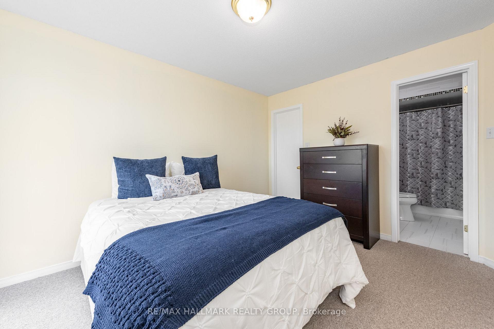 Photo 37 of 1715 Blohm Drive, Ottawa, Hunt Club Park — HOMEH