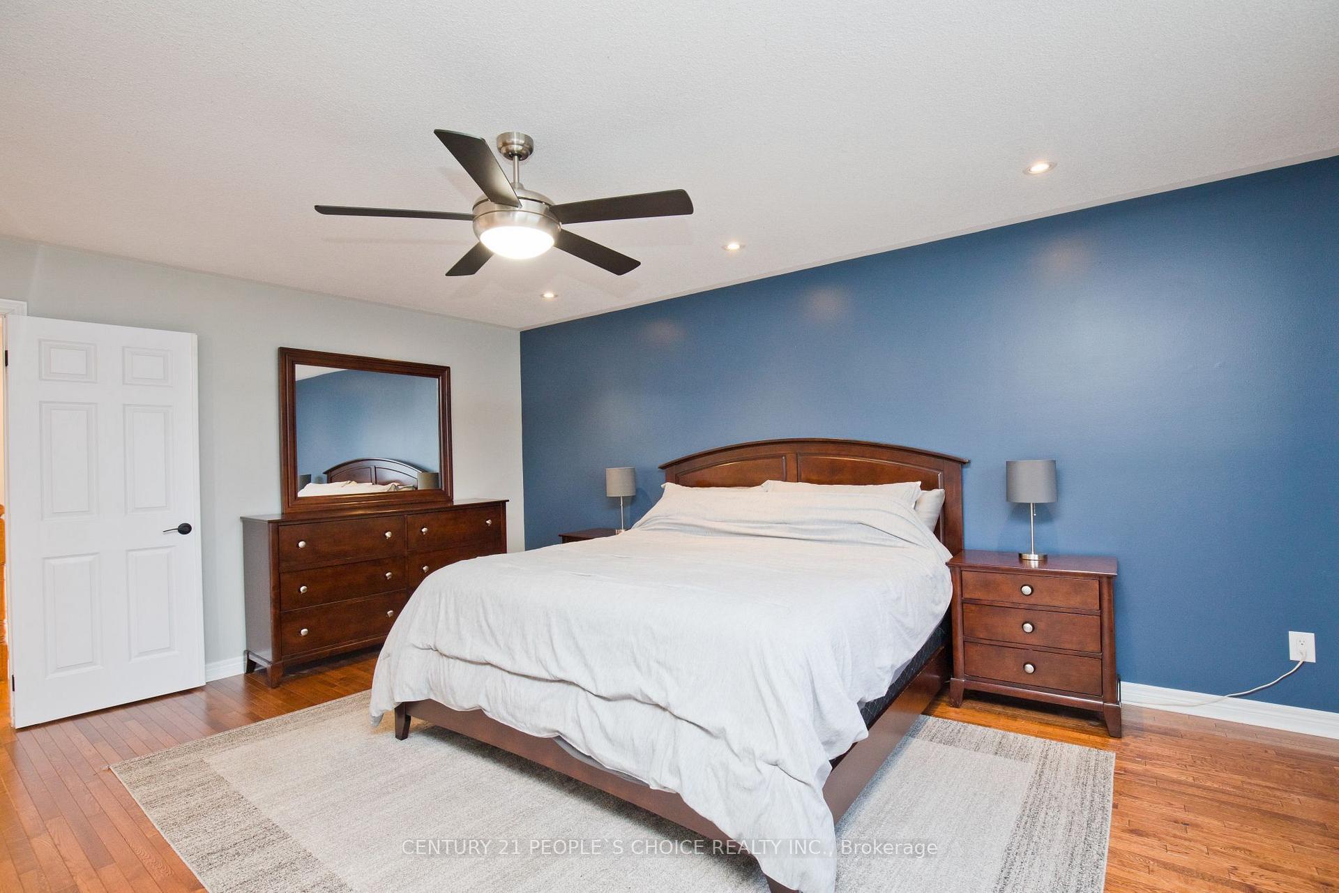 Photo 22 of 58 Collingwood Avenue, Brampton, Snelgrove — HOMEH