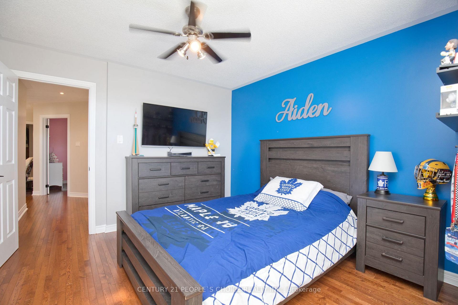 Photo 29 of 58 Collingwood Avenue, Brampton, Snelgrove — HOMEH