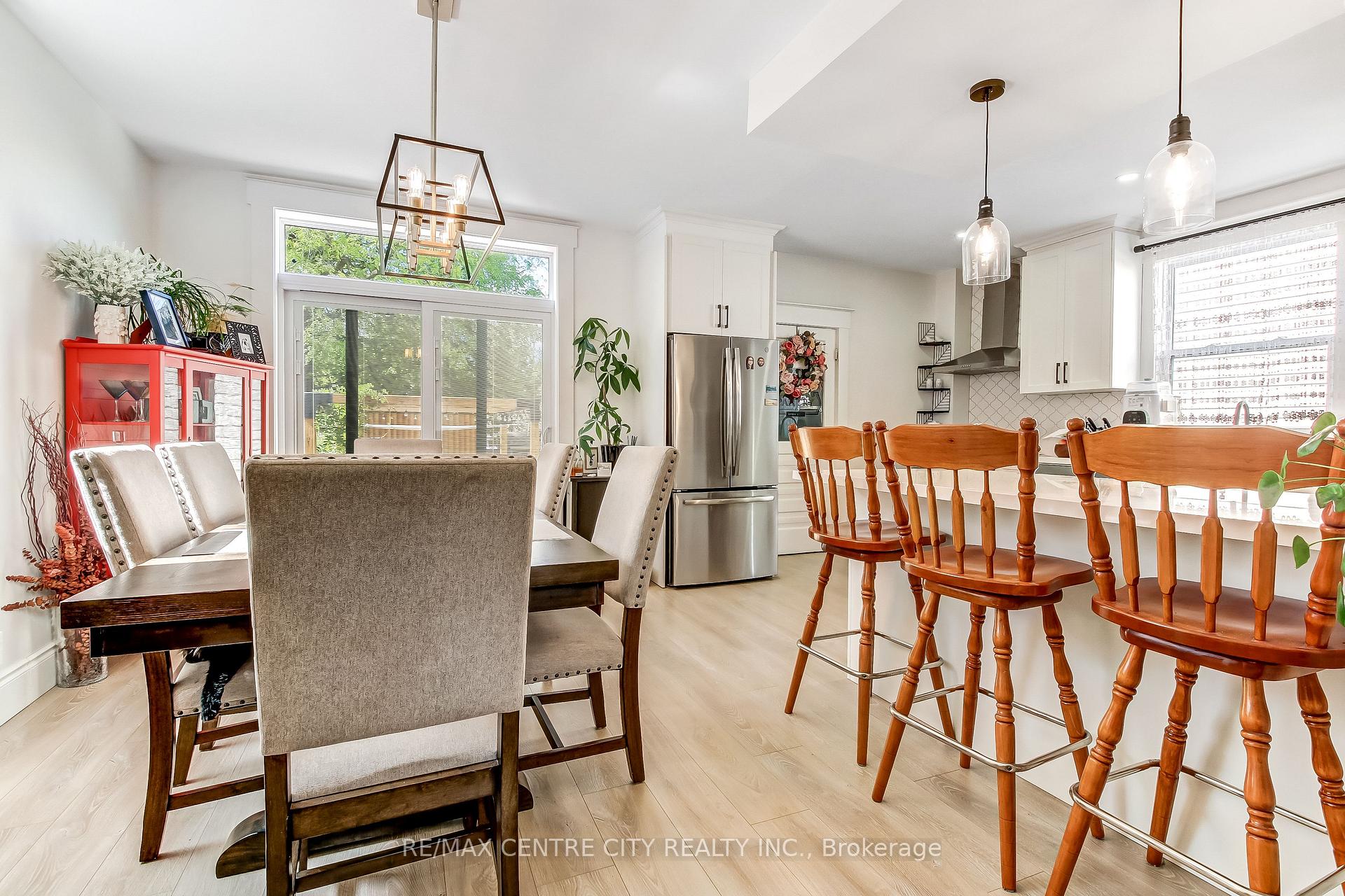 Photo 6 of 71 Wilson Avenue, St. Thomas — HOMEH