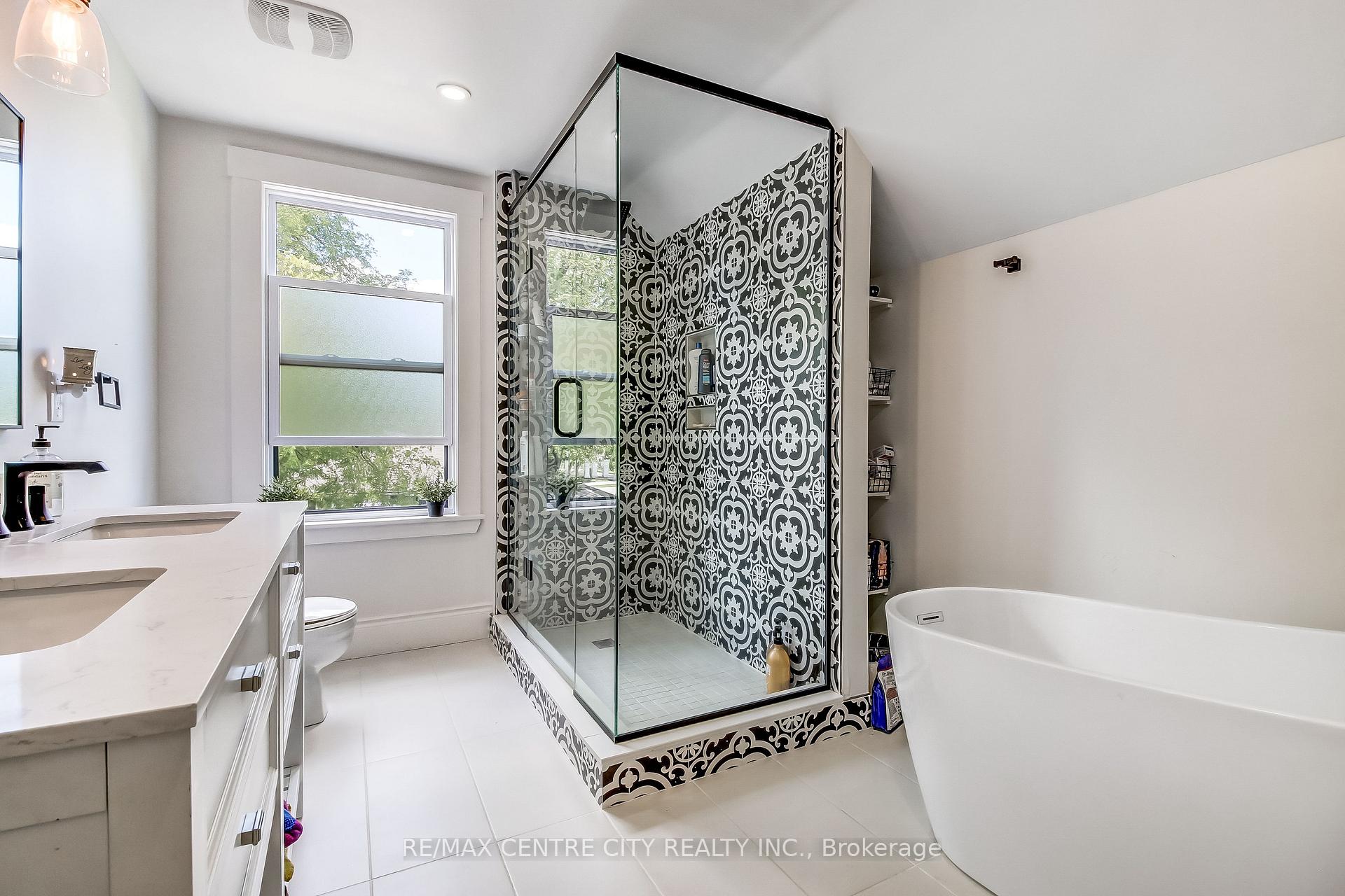 Photo 17 of 71 Wilson Avenue, St. Thomas — HOMEH