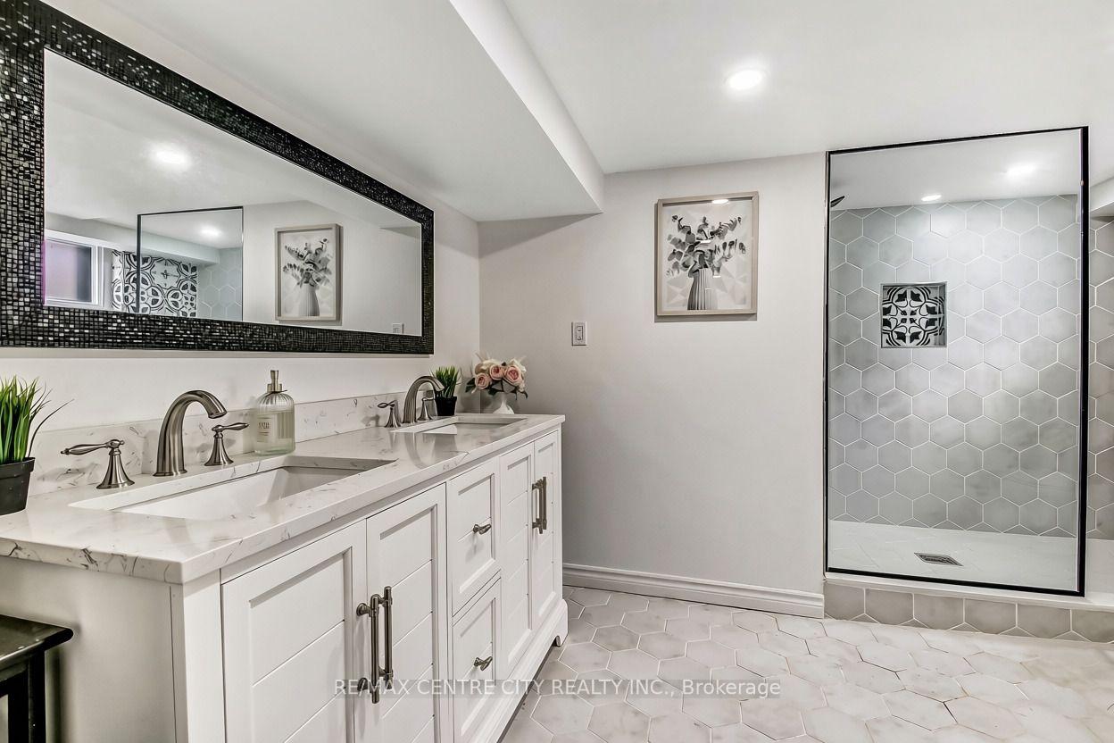 Photo 21 of 71 Wilson Avenue, St. Thomas — HOMEH