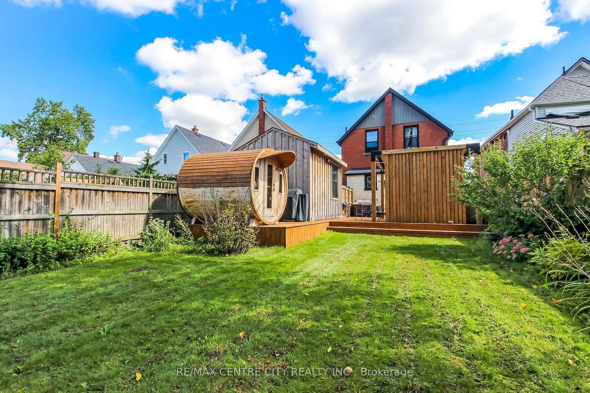 Photo 25 of 71 Wilson Avenue, St. Thomas — HOMEH