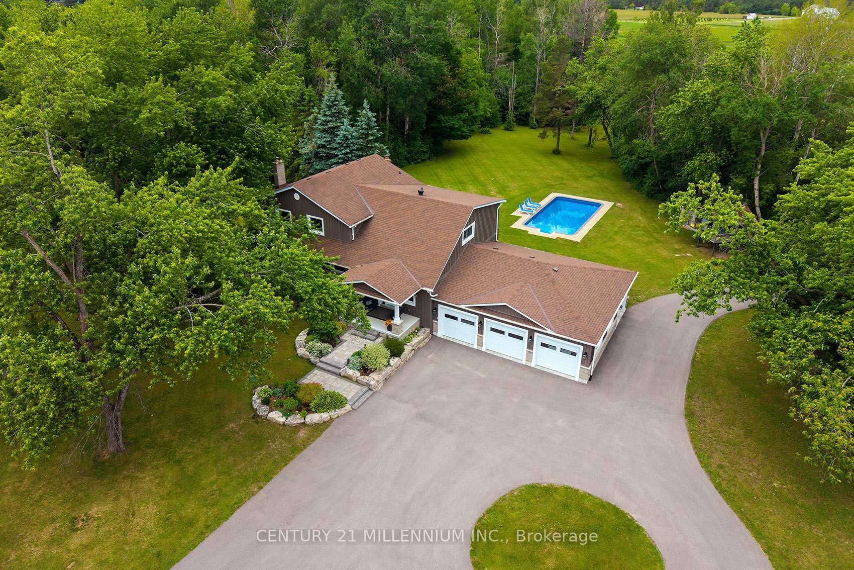 Photo 2 of 430 Wagg Road, Uxbridge, Rural Uxbridge — HOMEH