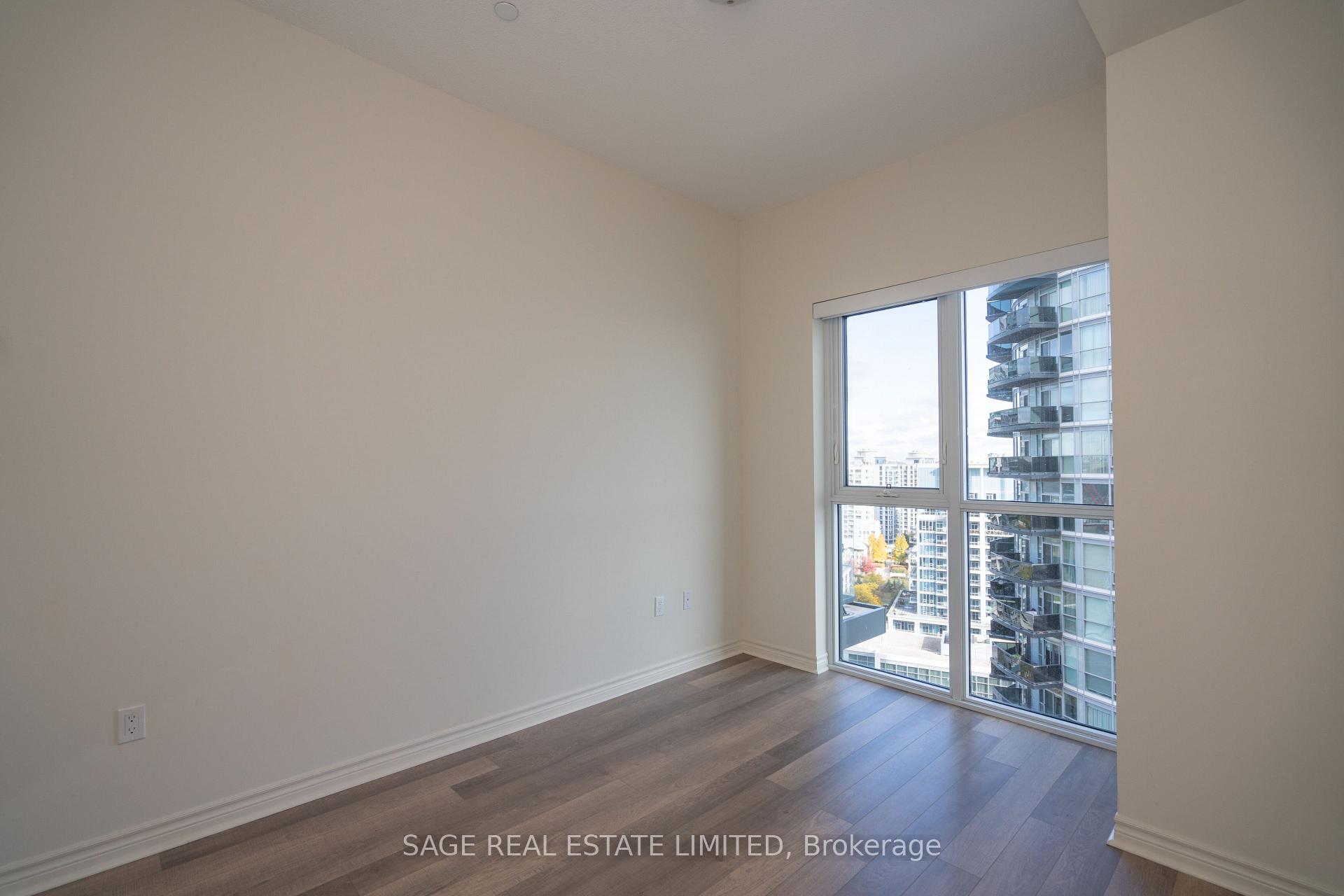 Photo 14 of Unit Ph11, 39 Annie Craig Drive, Etobicoke, Mimico — HOMEH