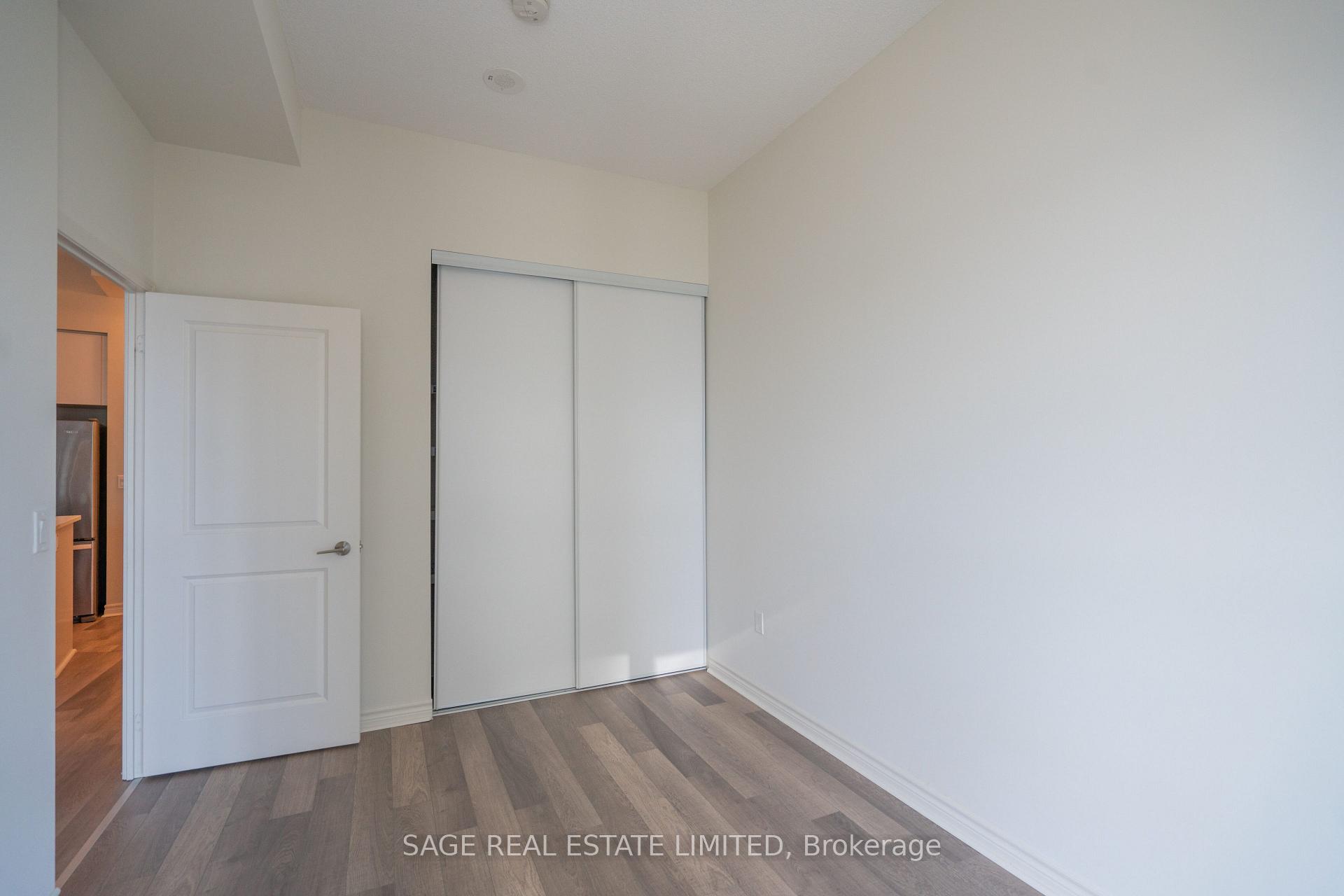 Photo 15 of Unit Ph11, 39 Annie Craig Drive, Etobicoke, Mimico — HOMEH