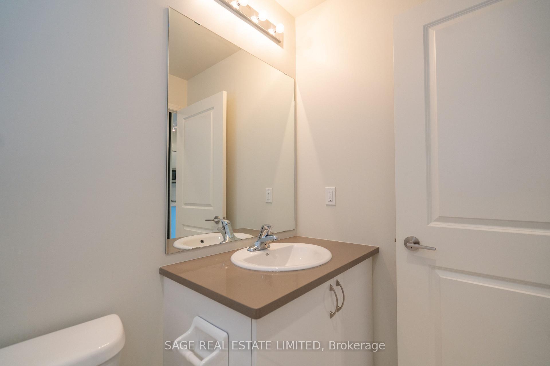 Photo 17 of Unit Ph11, 39 Annie Craig Drive, Etobicoke, Mimico — HOMEH