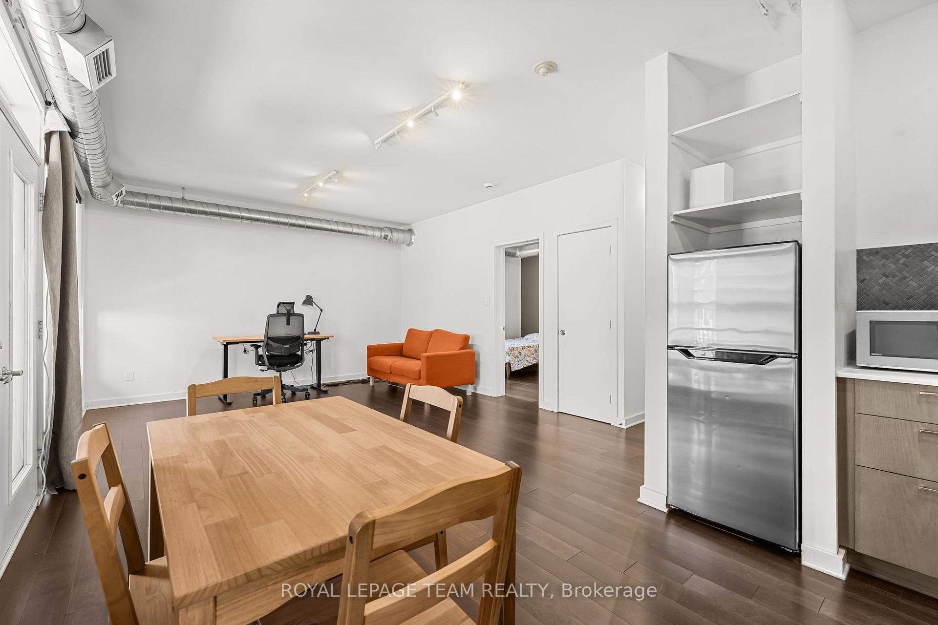Photo 7 of Unit 301, 1308 Thames Street, Ottawa, Carlington — HOMEH