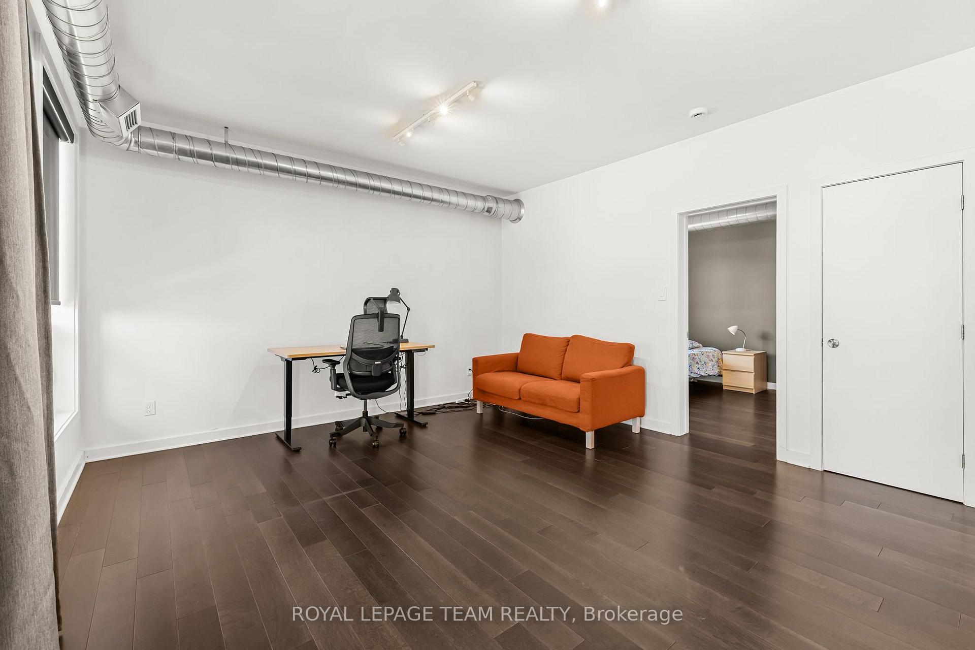 Photo 11 of Unit 301, 1308 Thames Street, Ottawa, Carlington — HOMEH