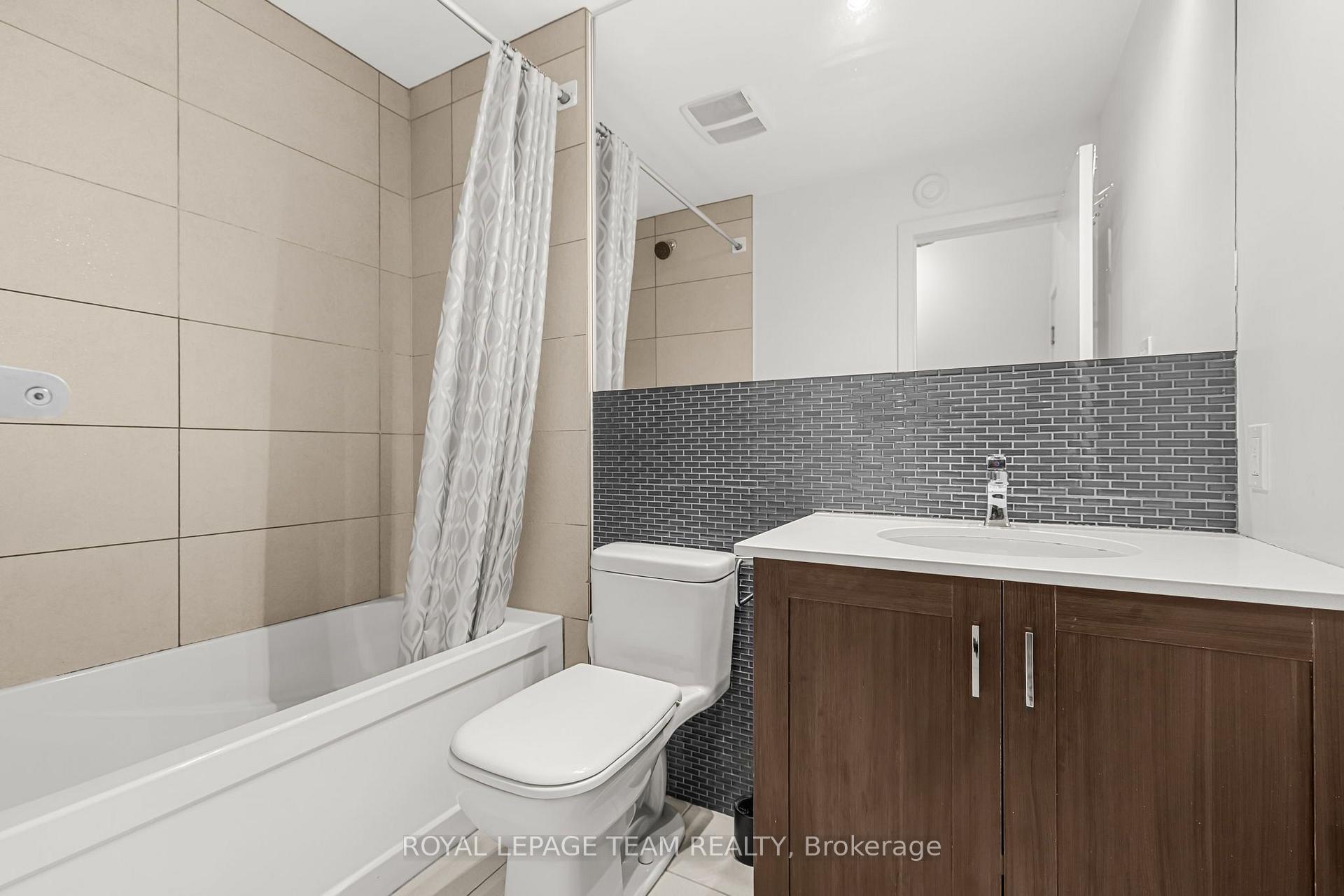 Photo 15 of Unit 301, 1308 Thames Street, Ottawa, Carlington — HOMEH